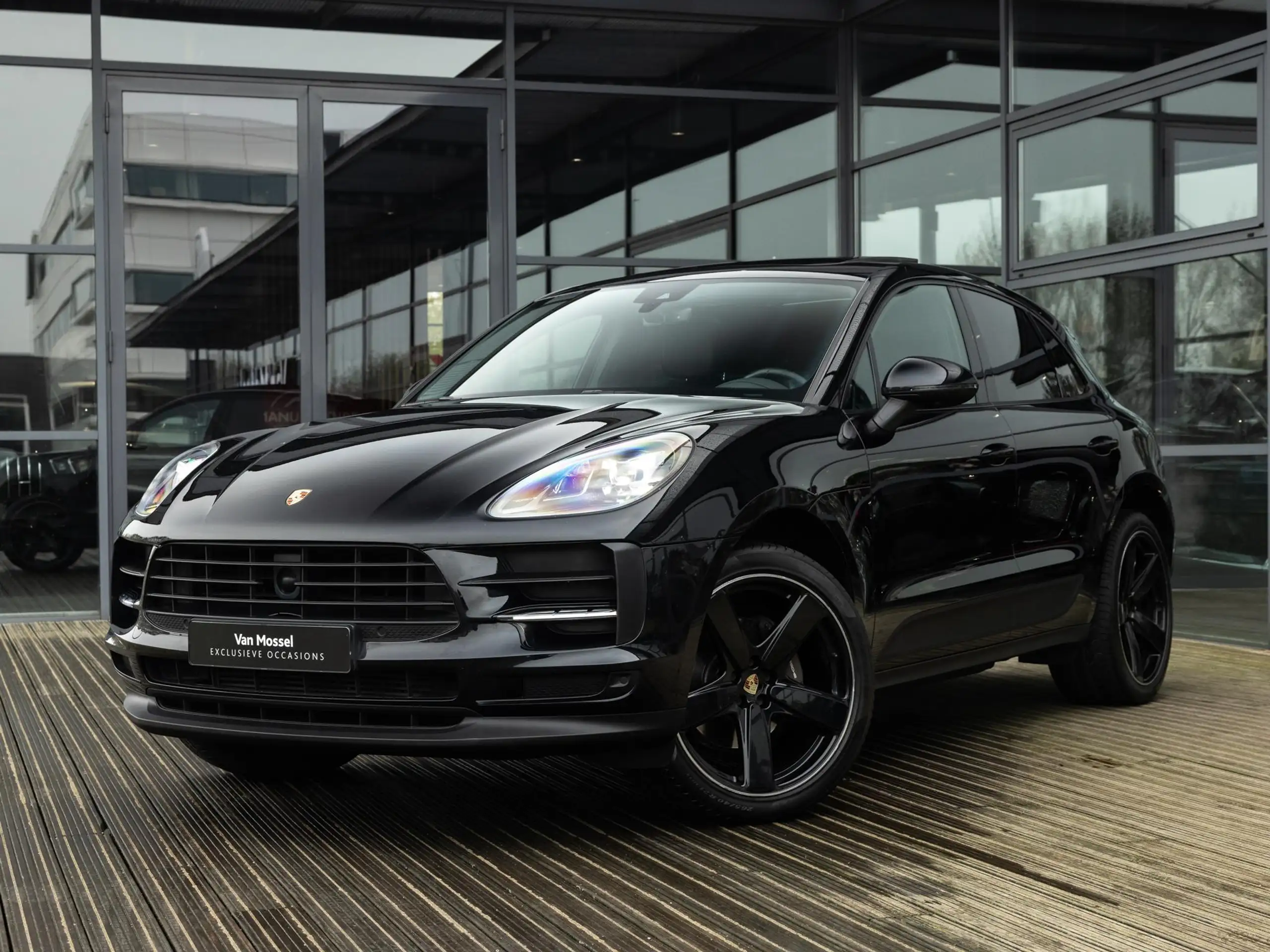 Porsche - Macan