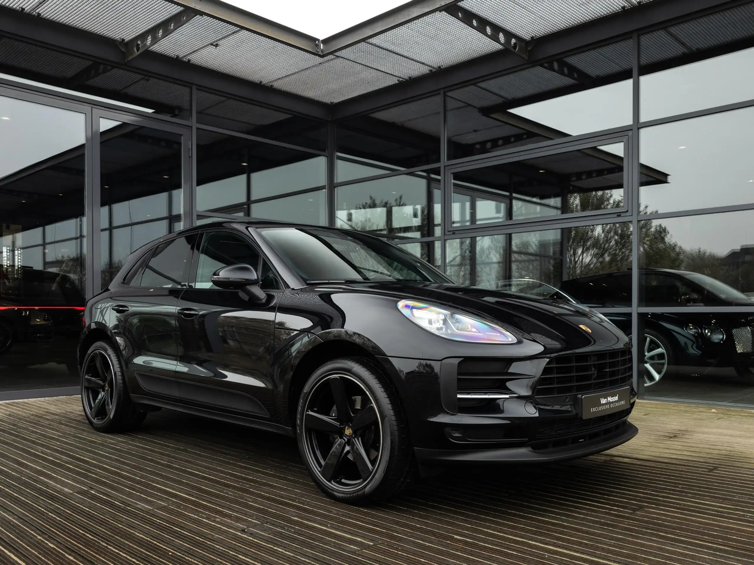 Porsche - Macan