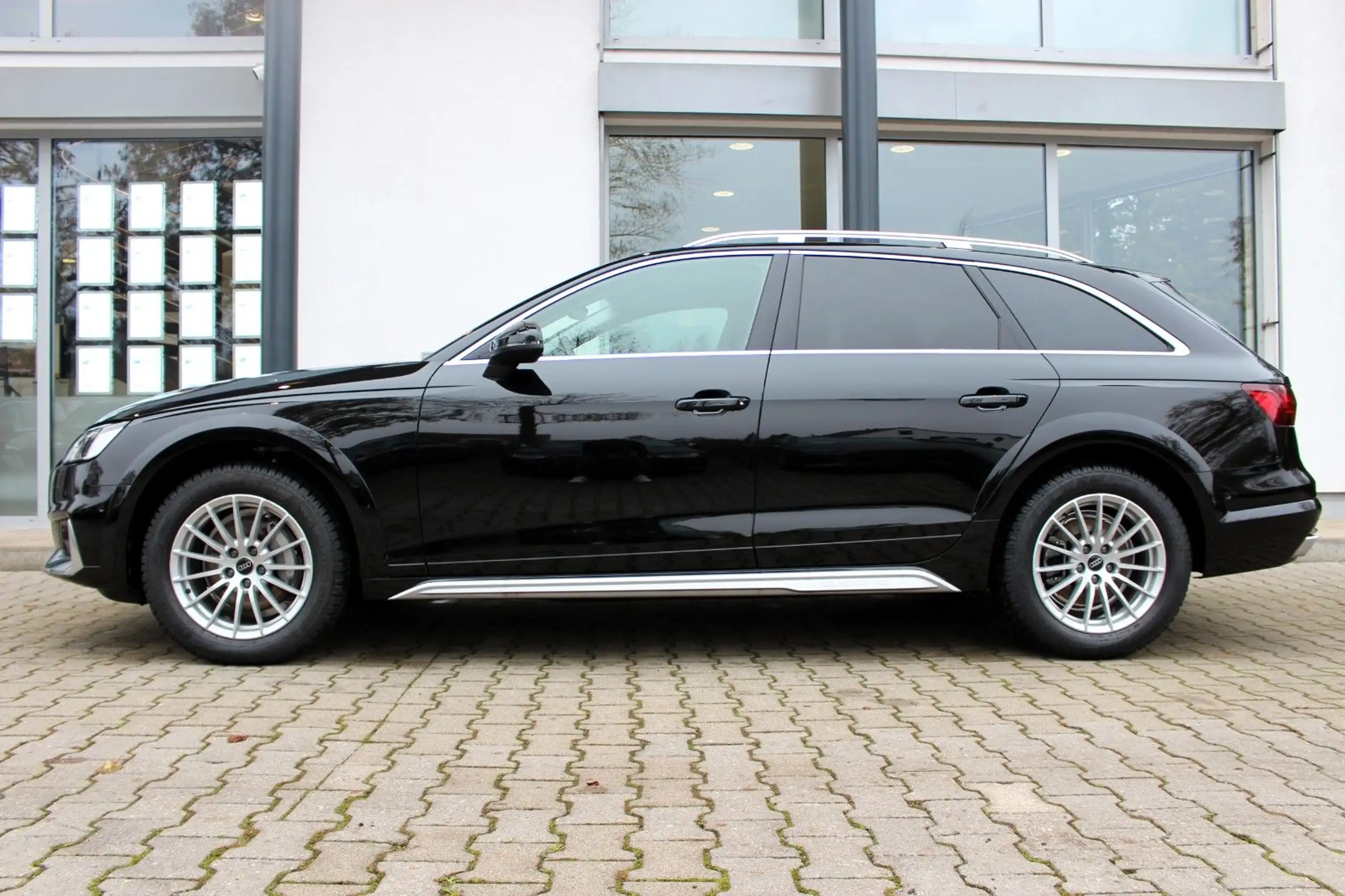 Audi - A4 allroad