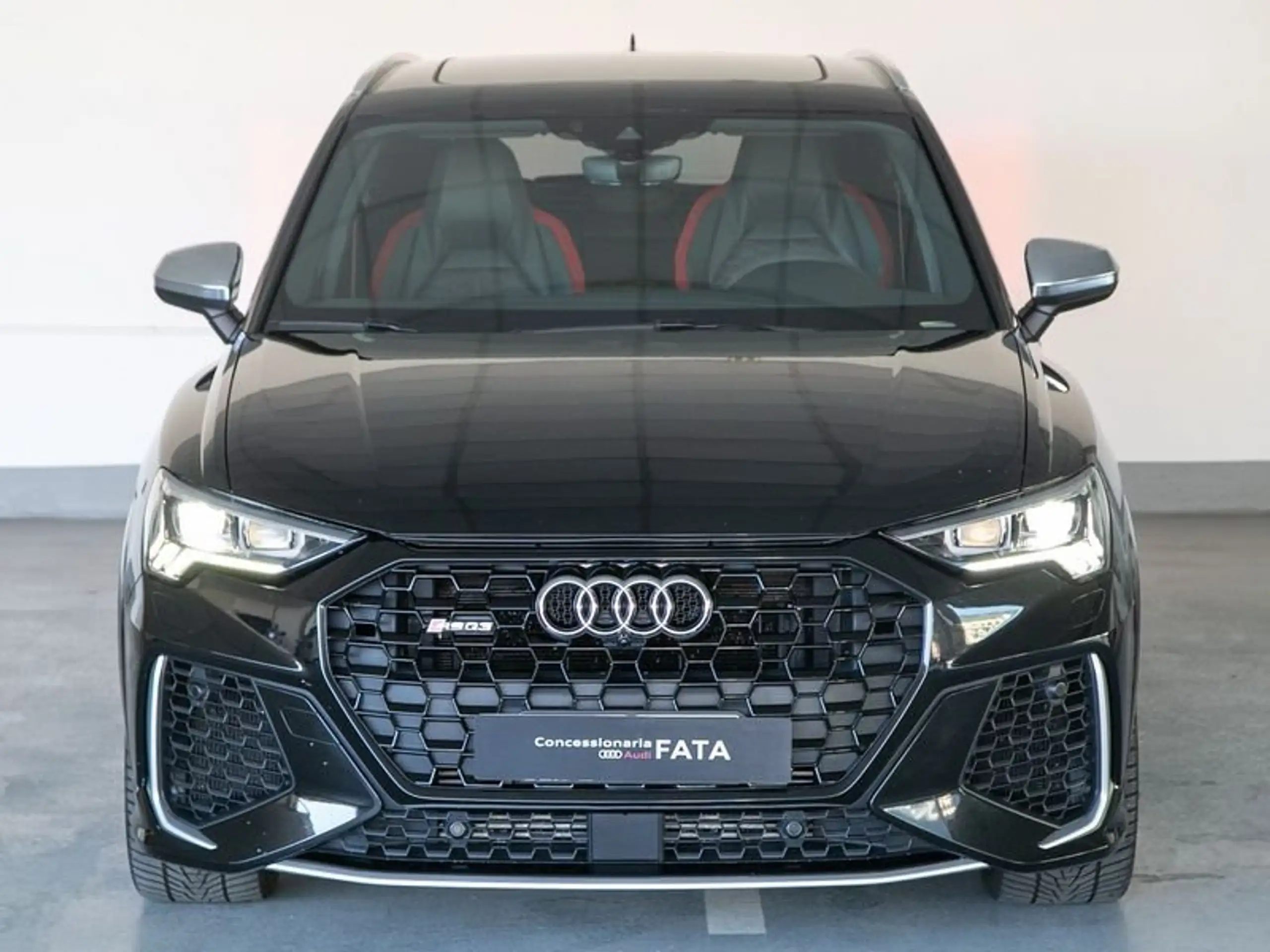 Audi - RS Q3