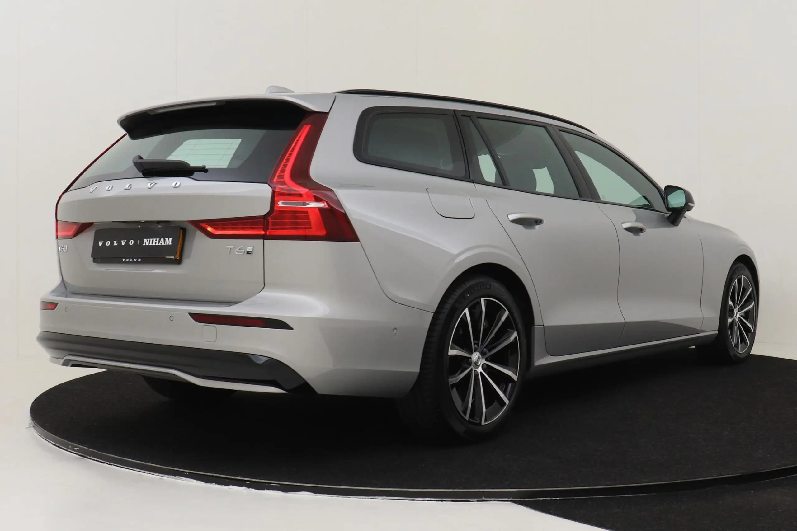 Volvo - V60