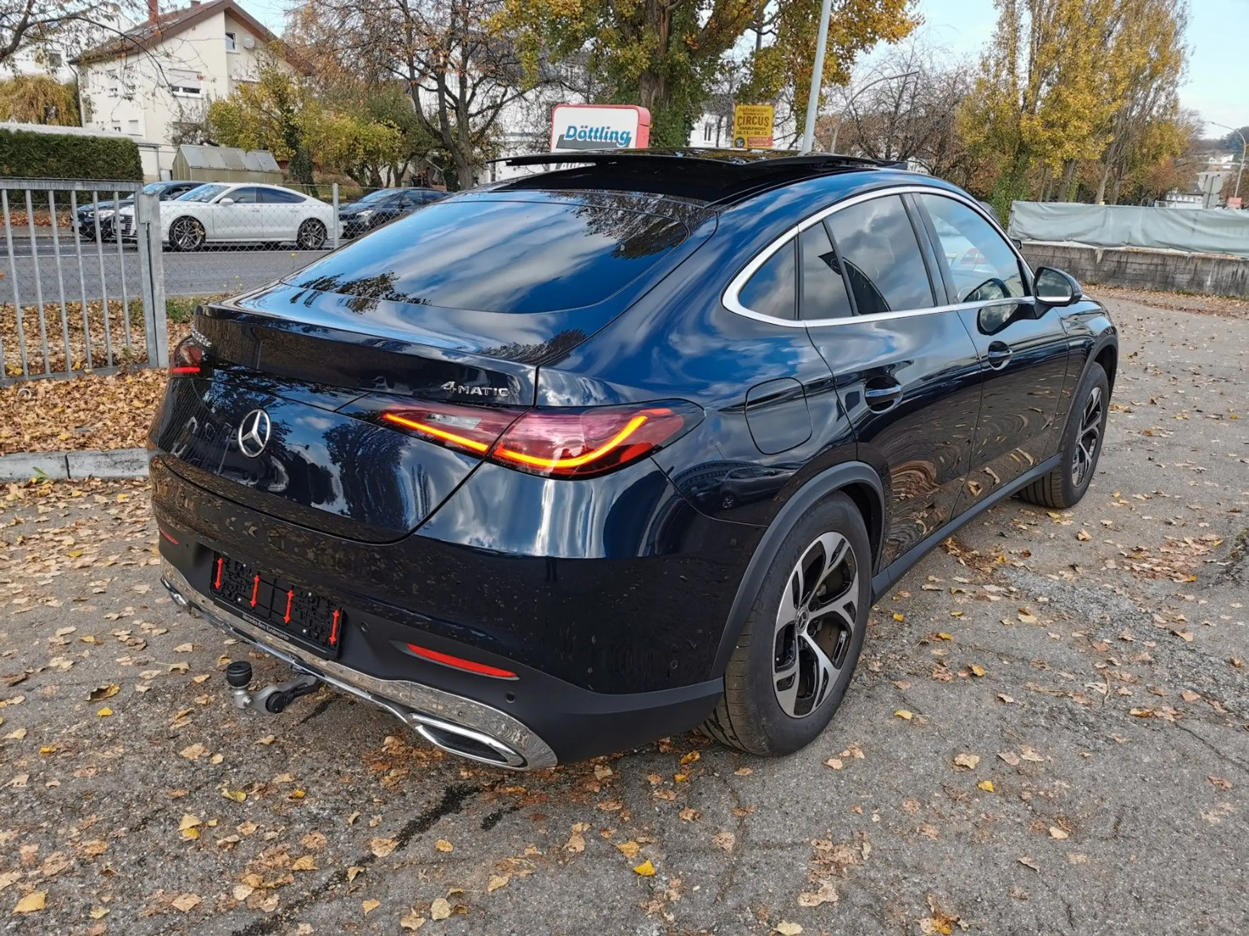 Mercedes-Benz - GLC 300