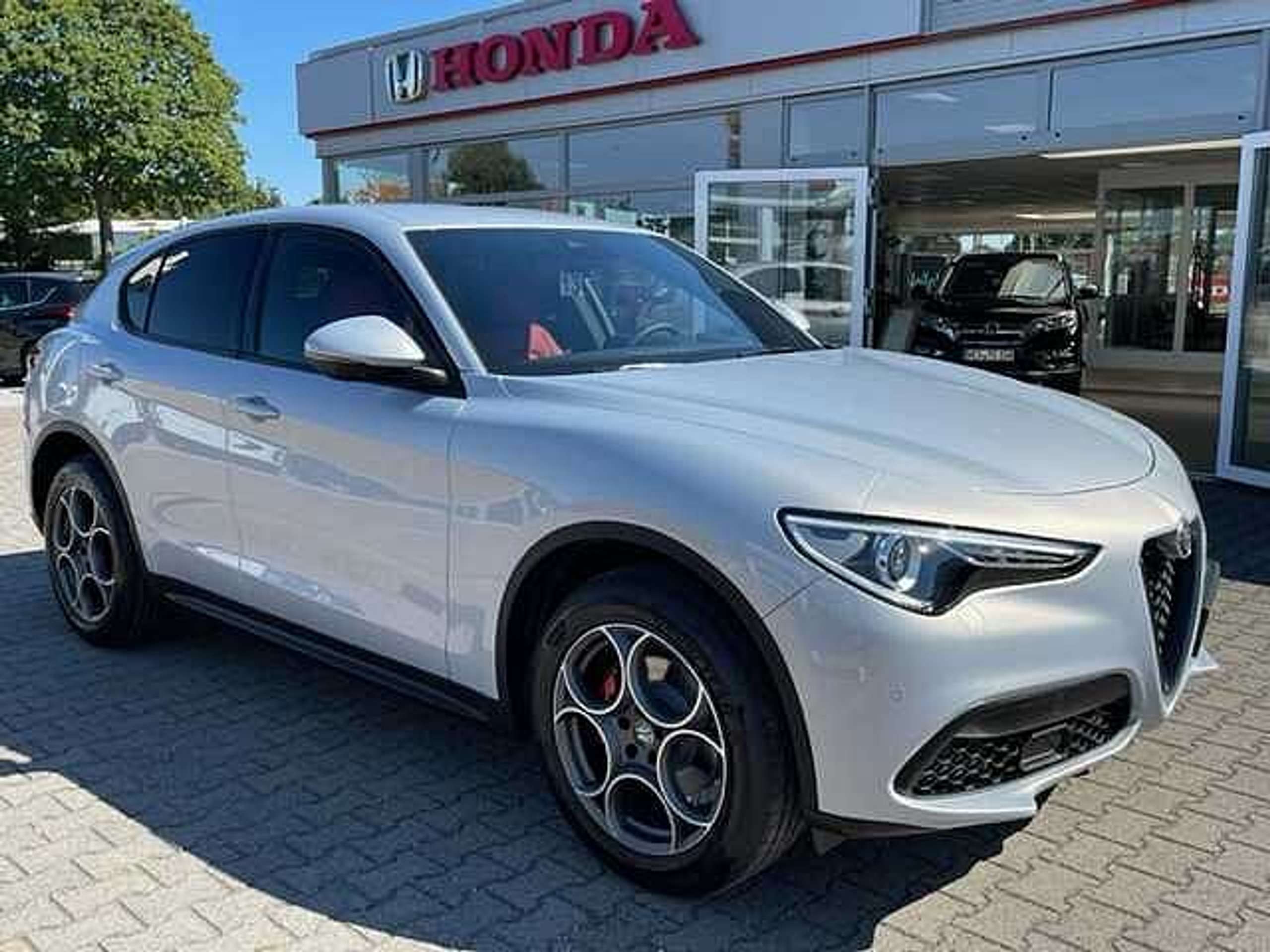 Alfa Romeo - Stelvio