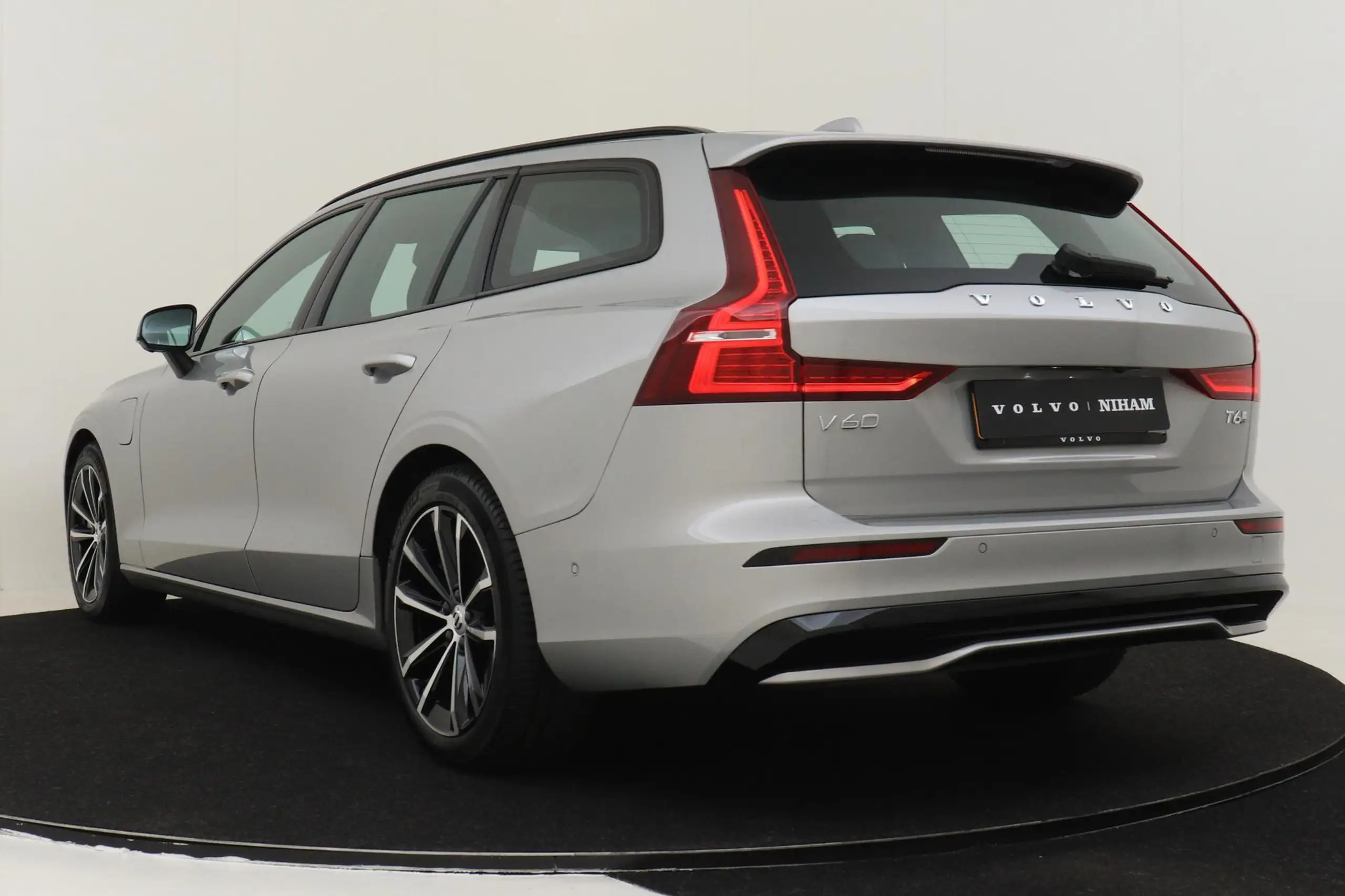 Volvo - V60