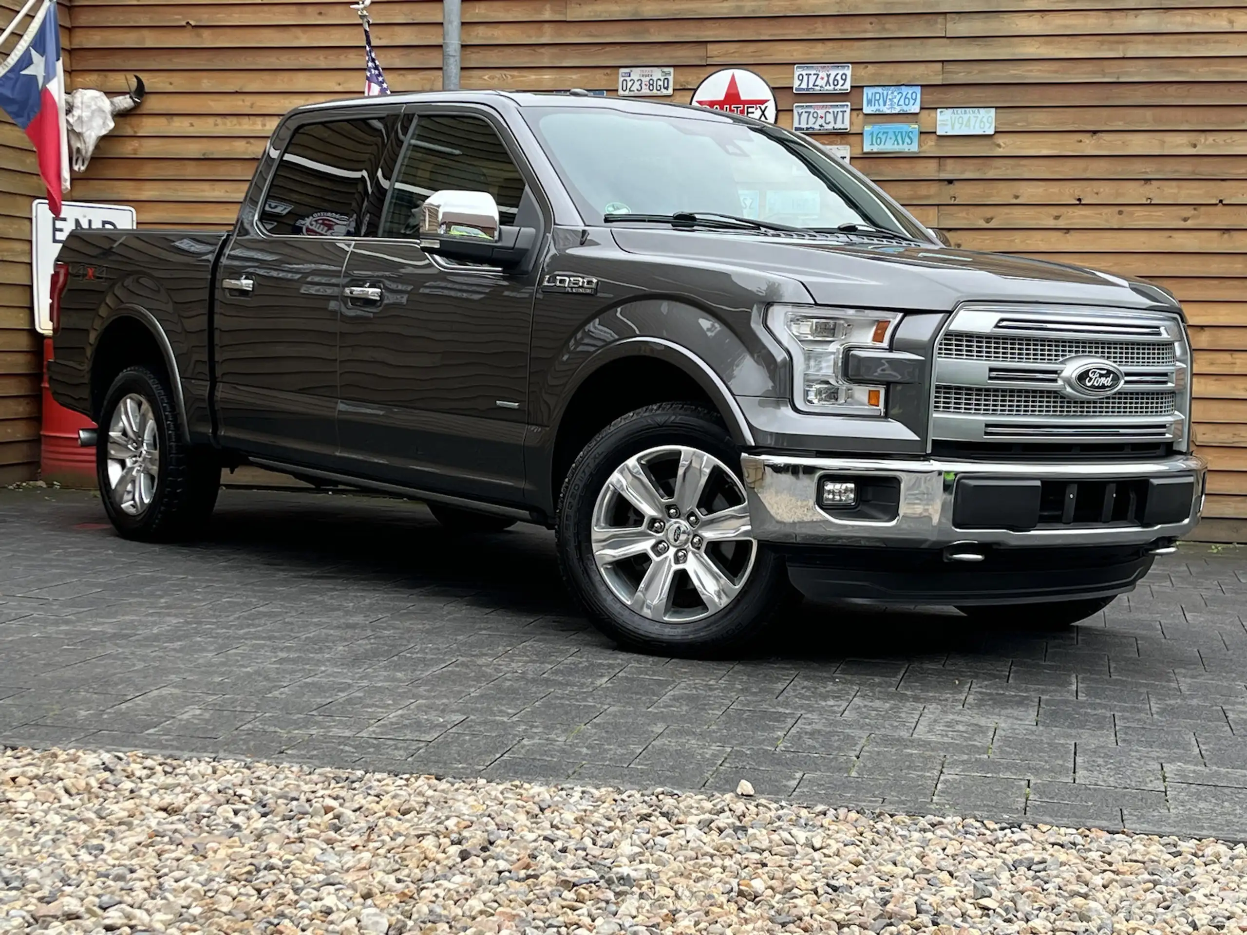 Ford - F 150