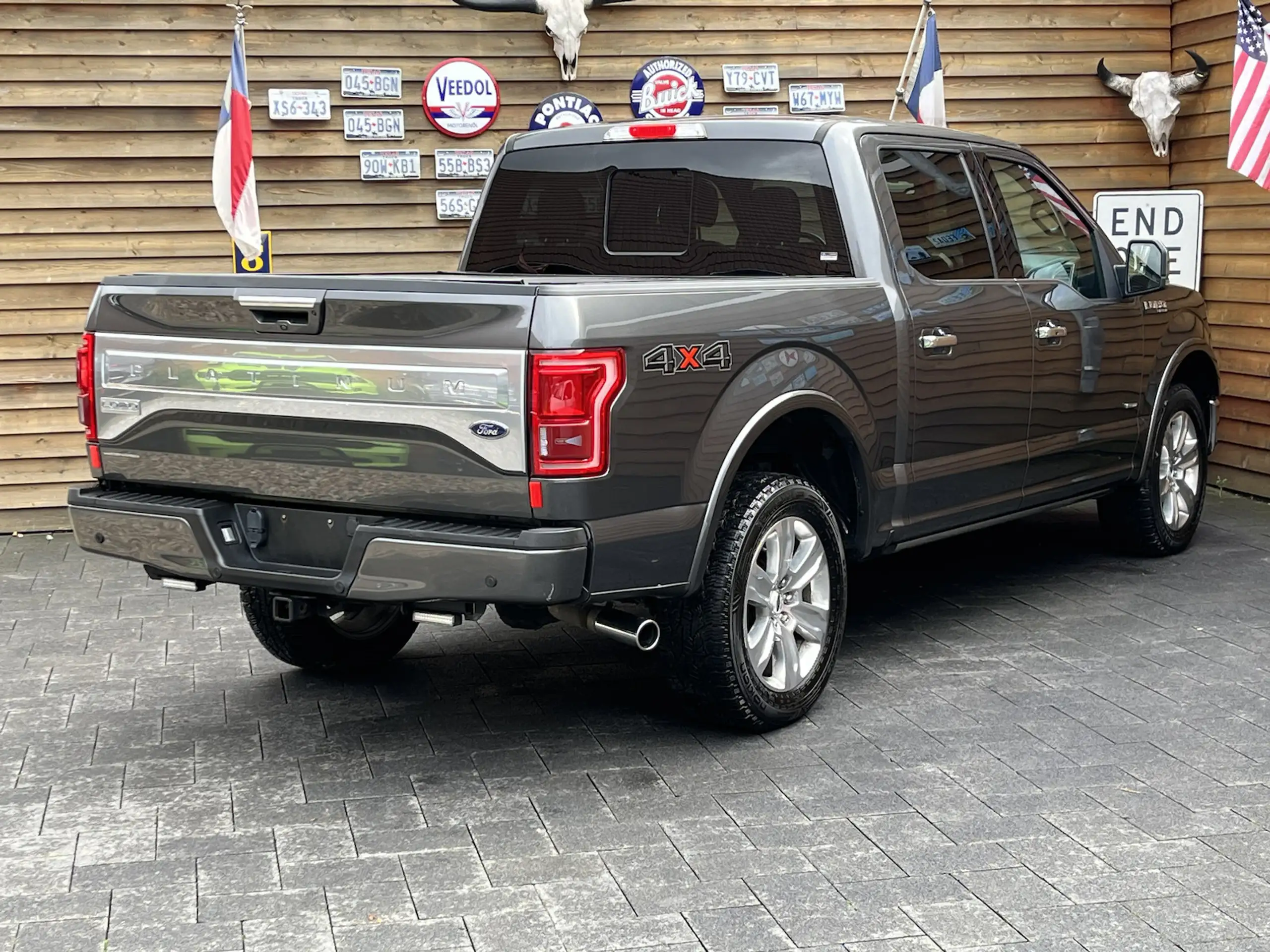 Ford - F 150