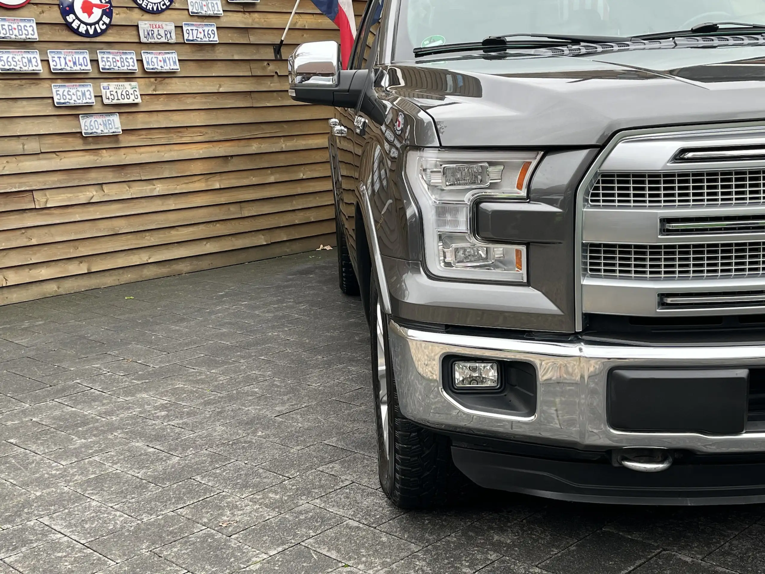 Ford - F 150