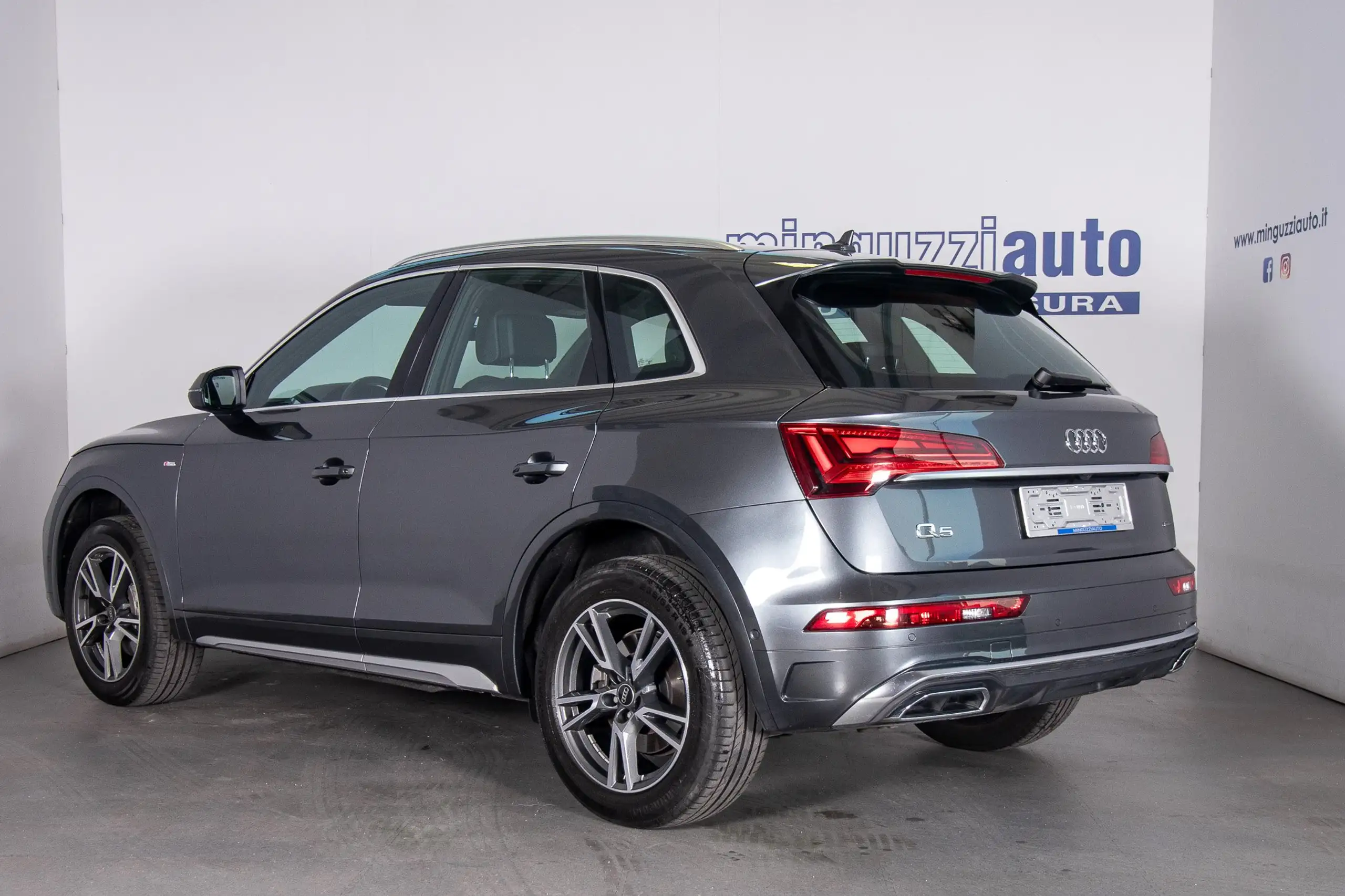 Audi - Q5