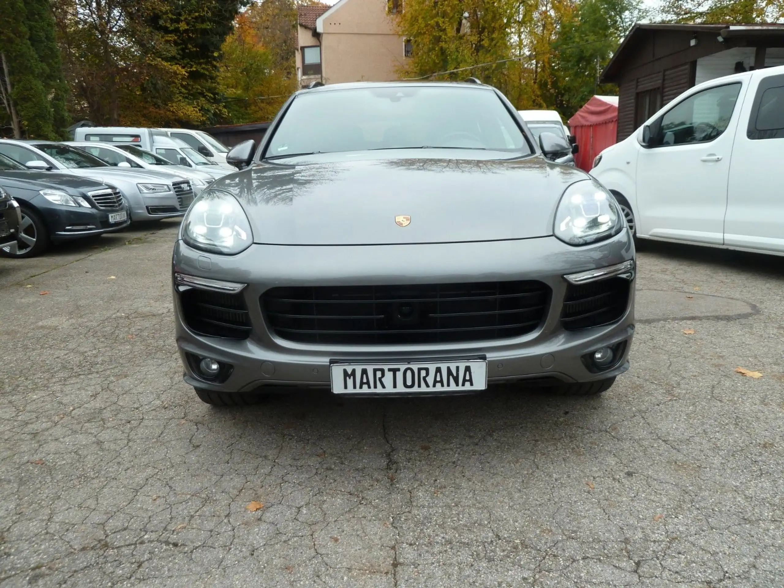 Porsche - Cayenne