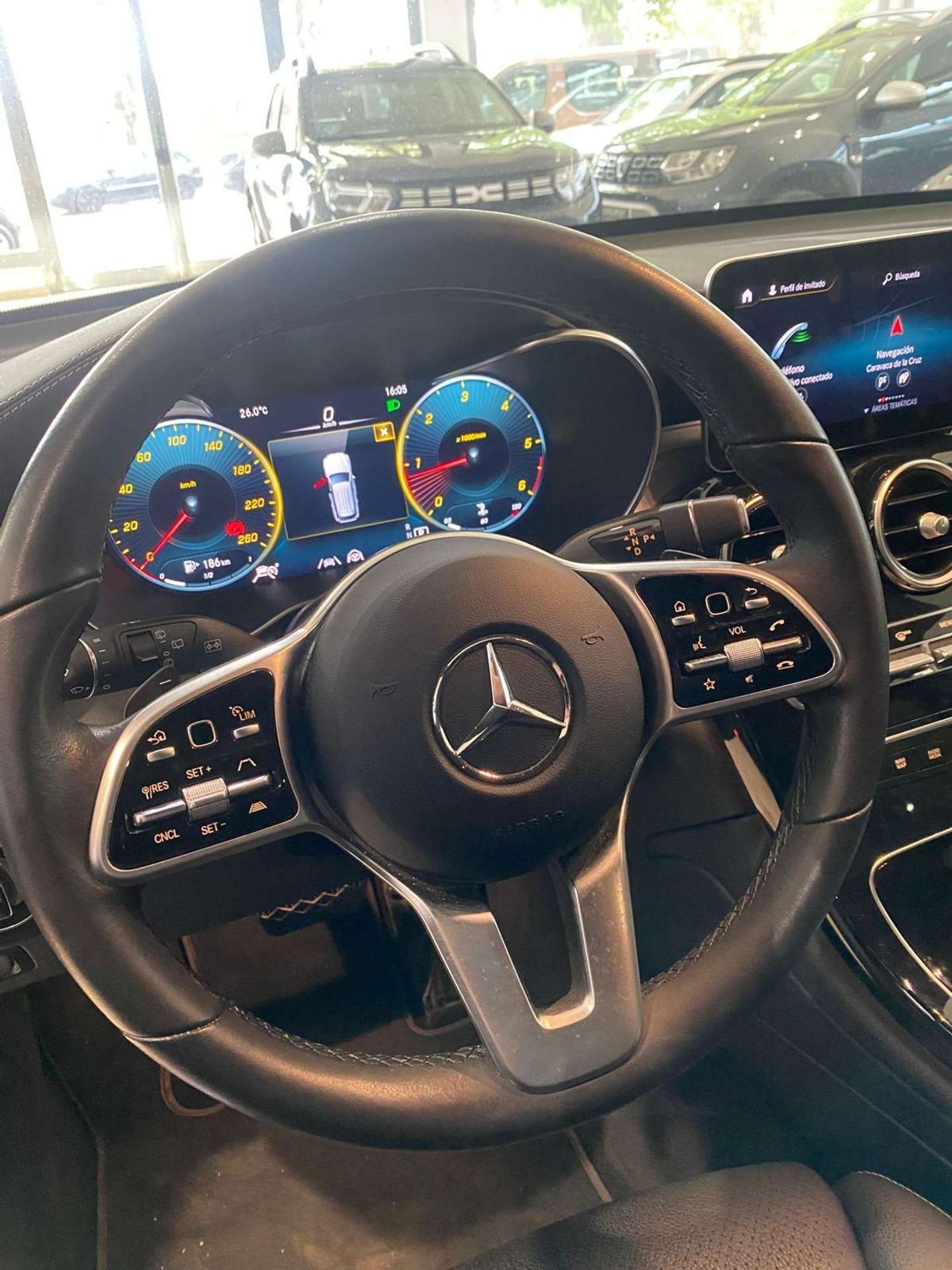 Mercedes-Benz - GLC 220