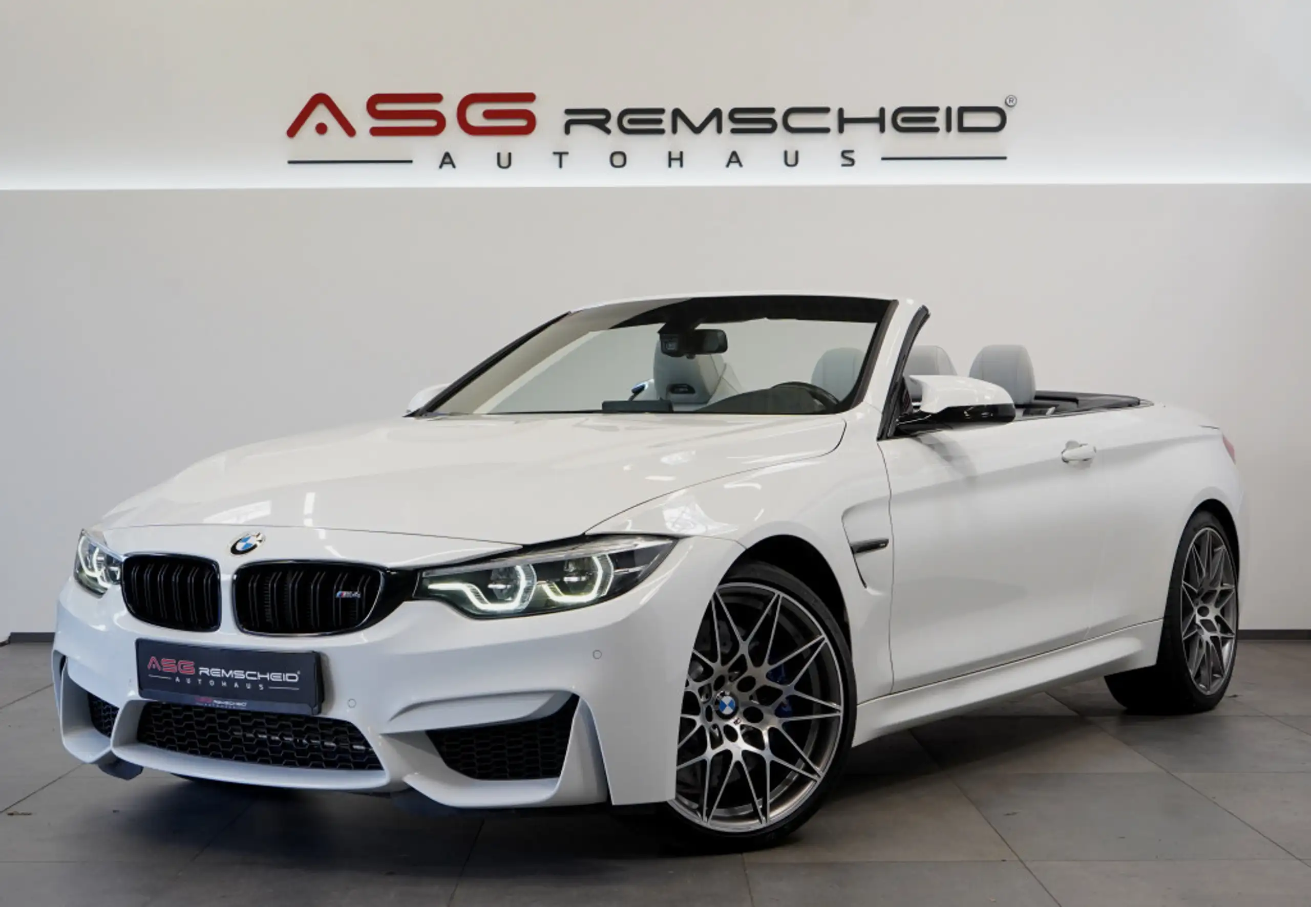 BMW M4 2019