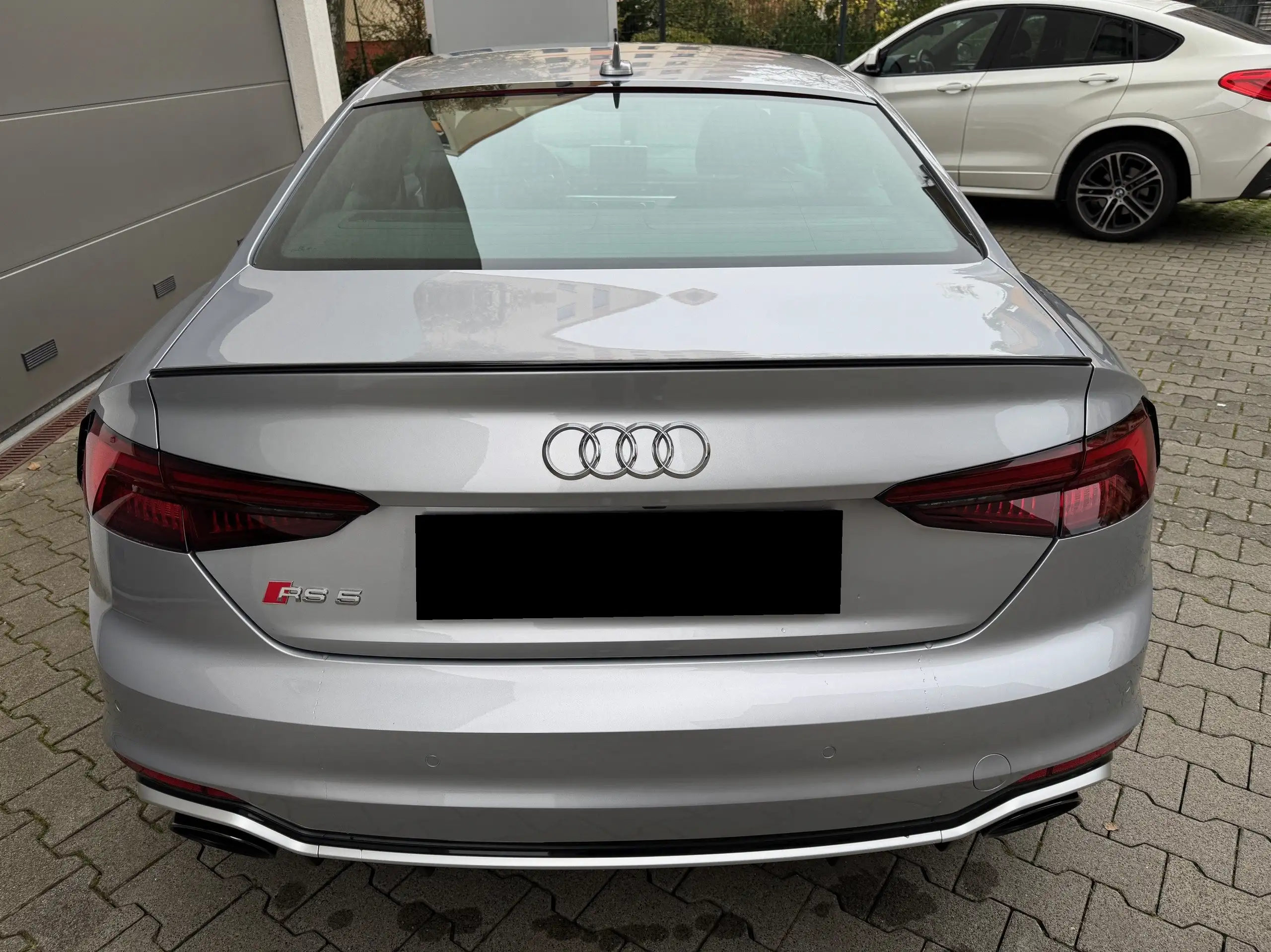 Audi - RS5