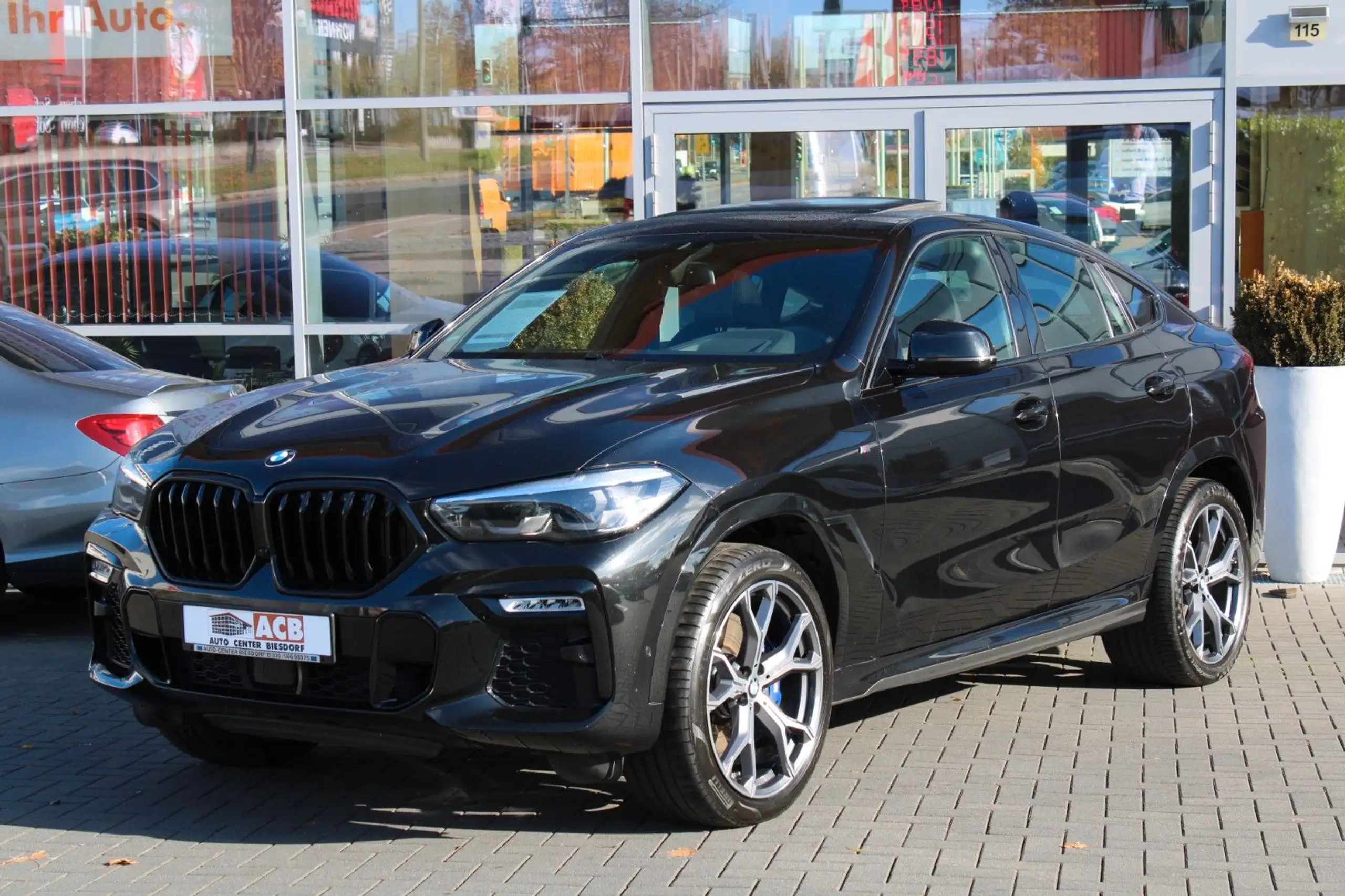 BMW - X6 M