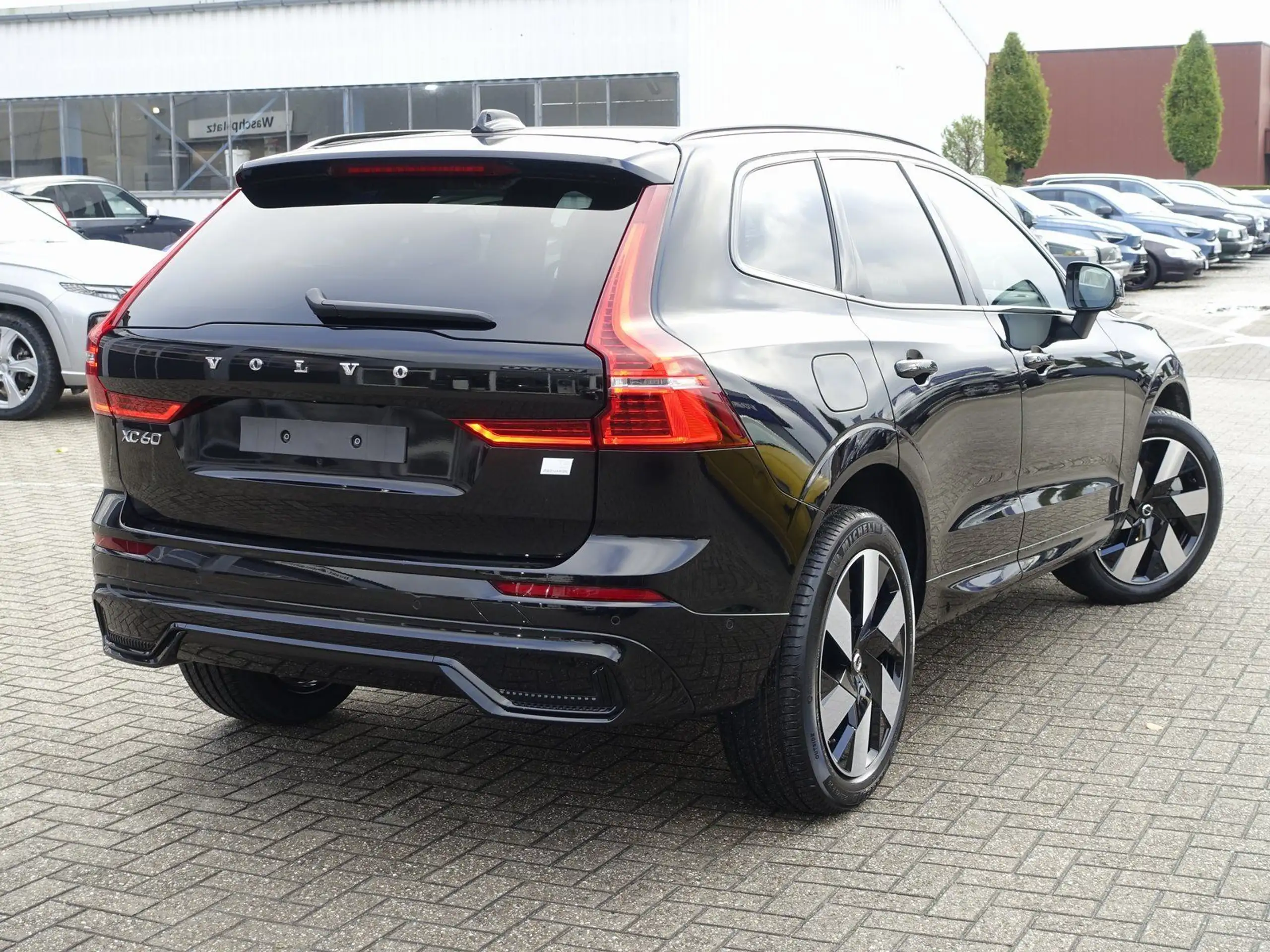 Volvo - XC60