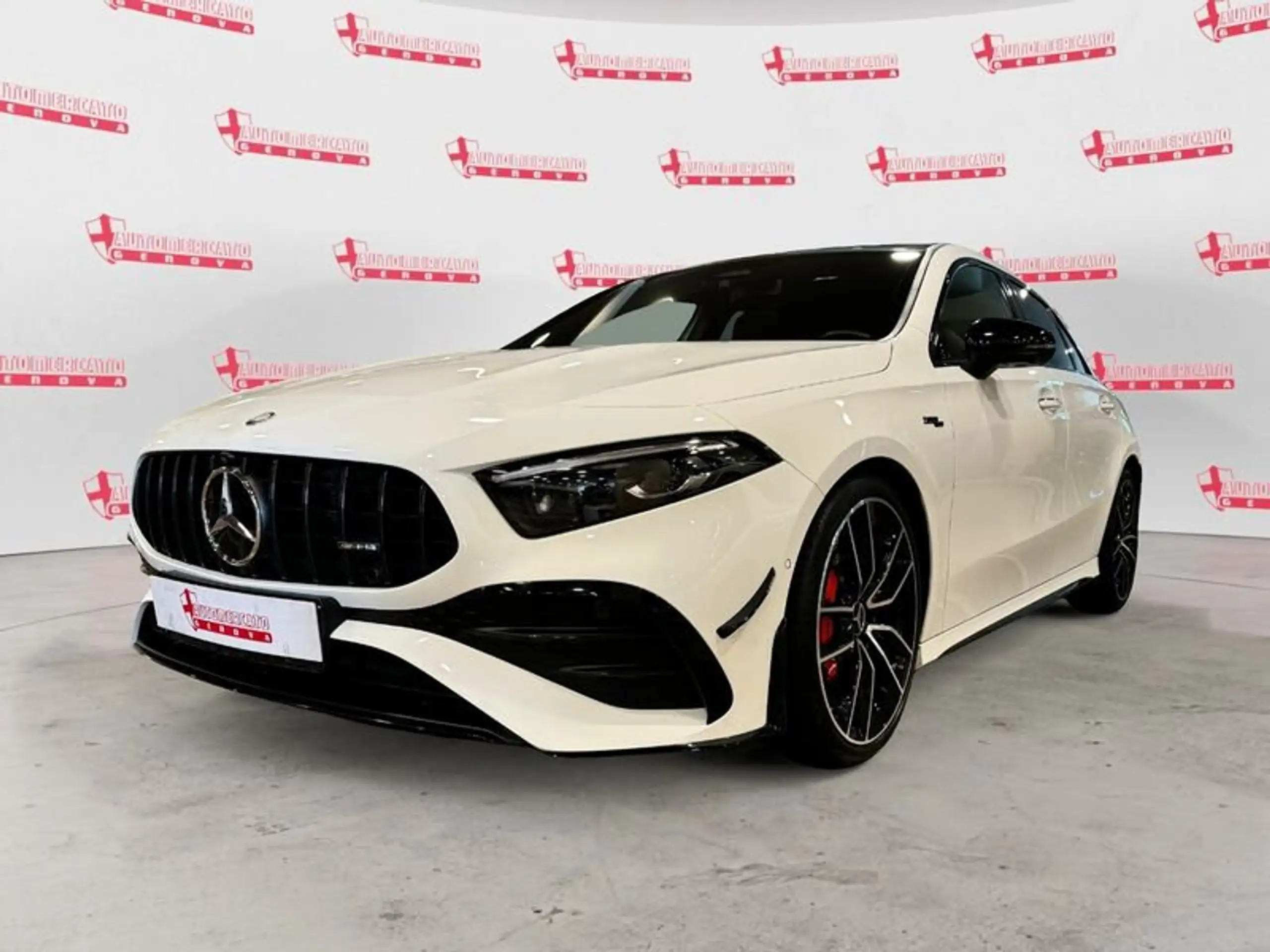 Mercedes-Benz A 35 AMG 2023