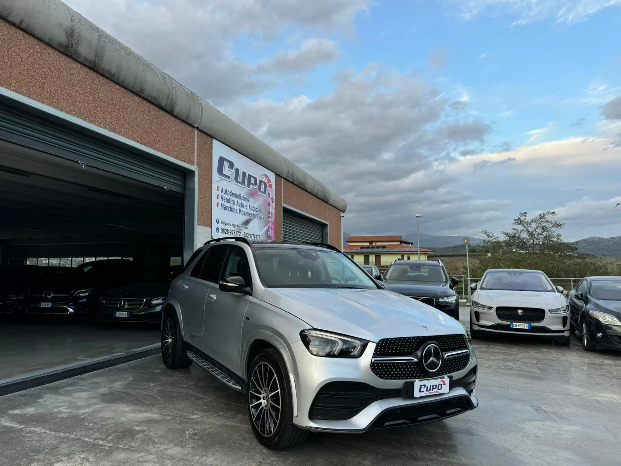 Mercedes-Benz - GLE 350