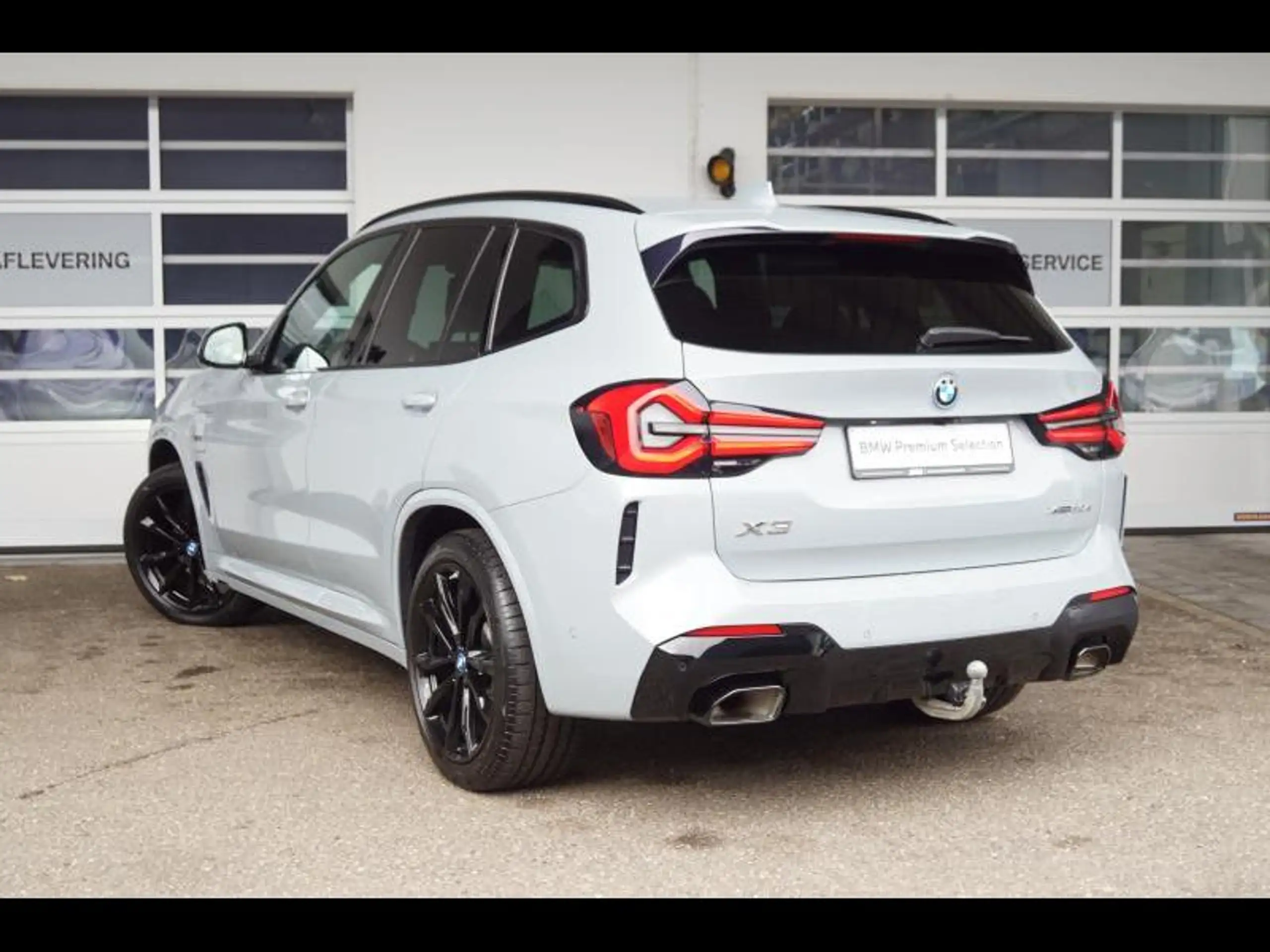 BMW - X3