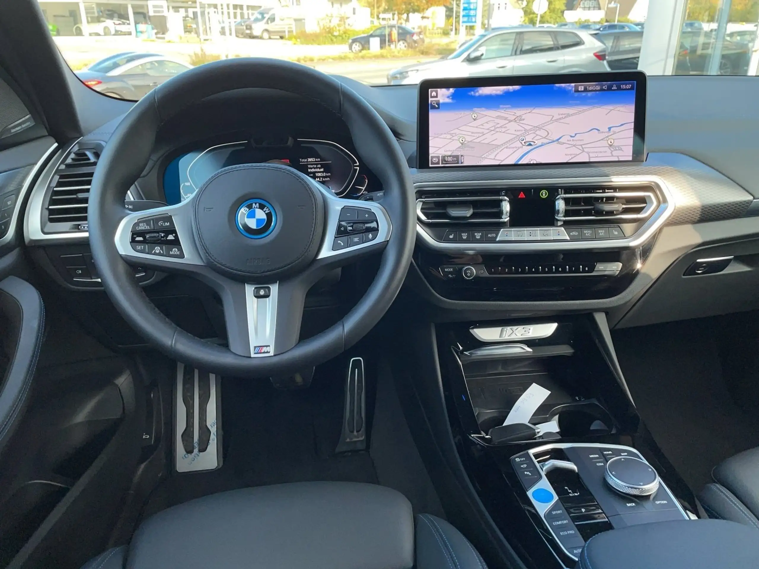 BMW - iX3