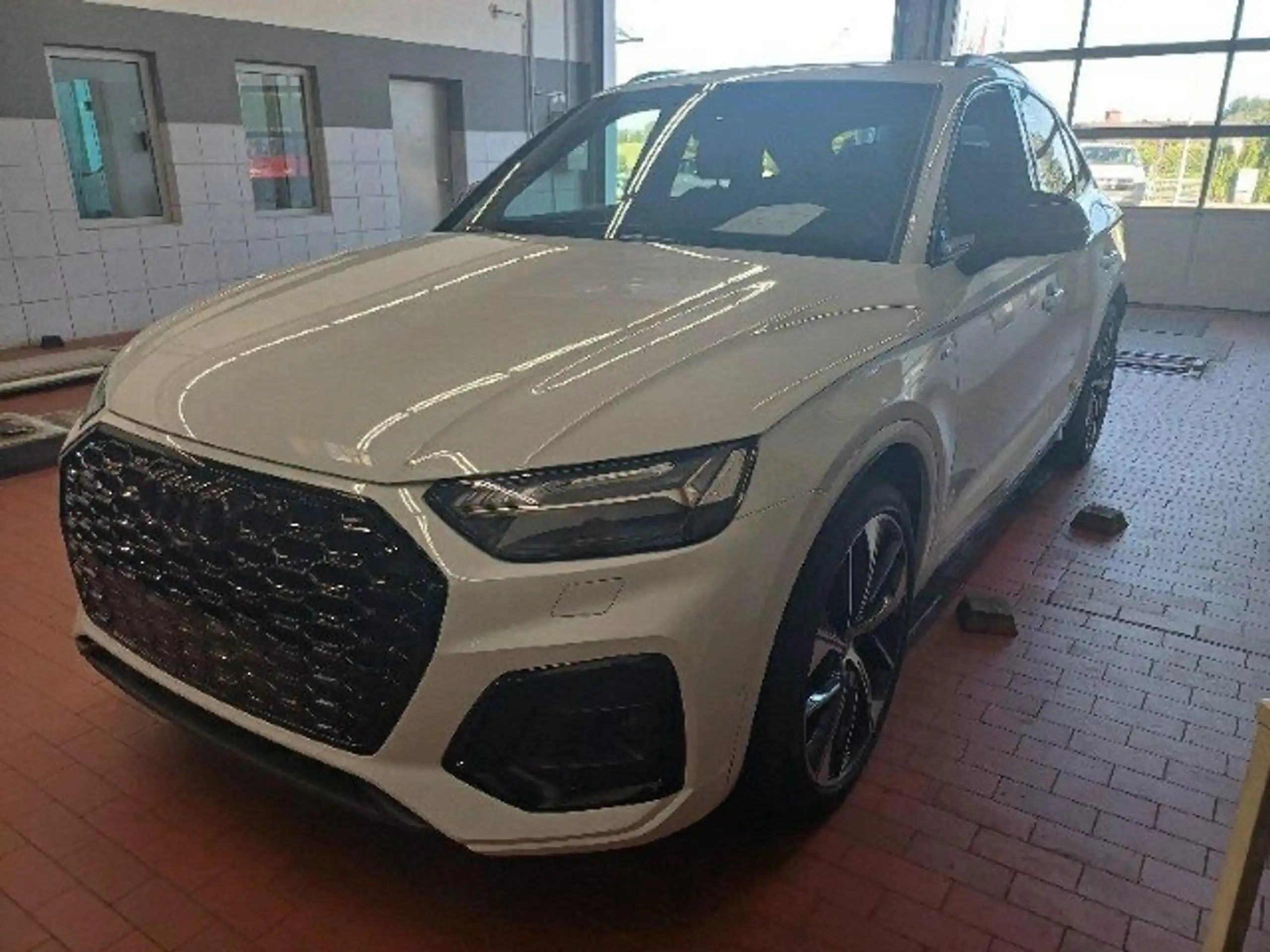 Audi - Q5