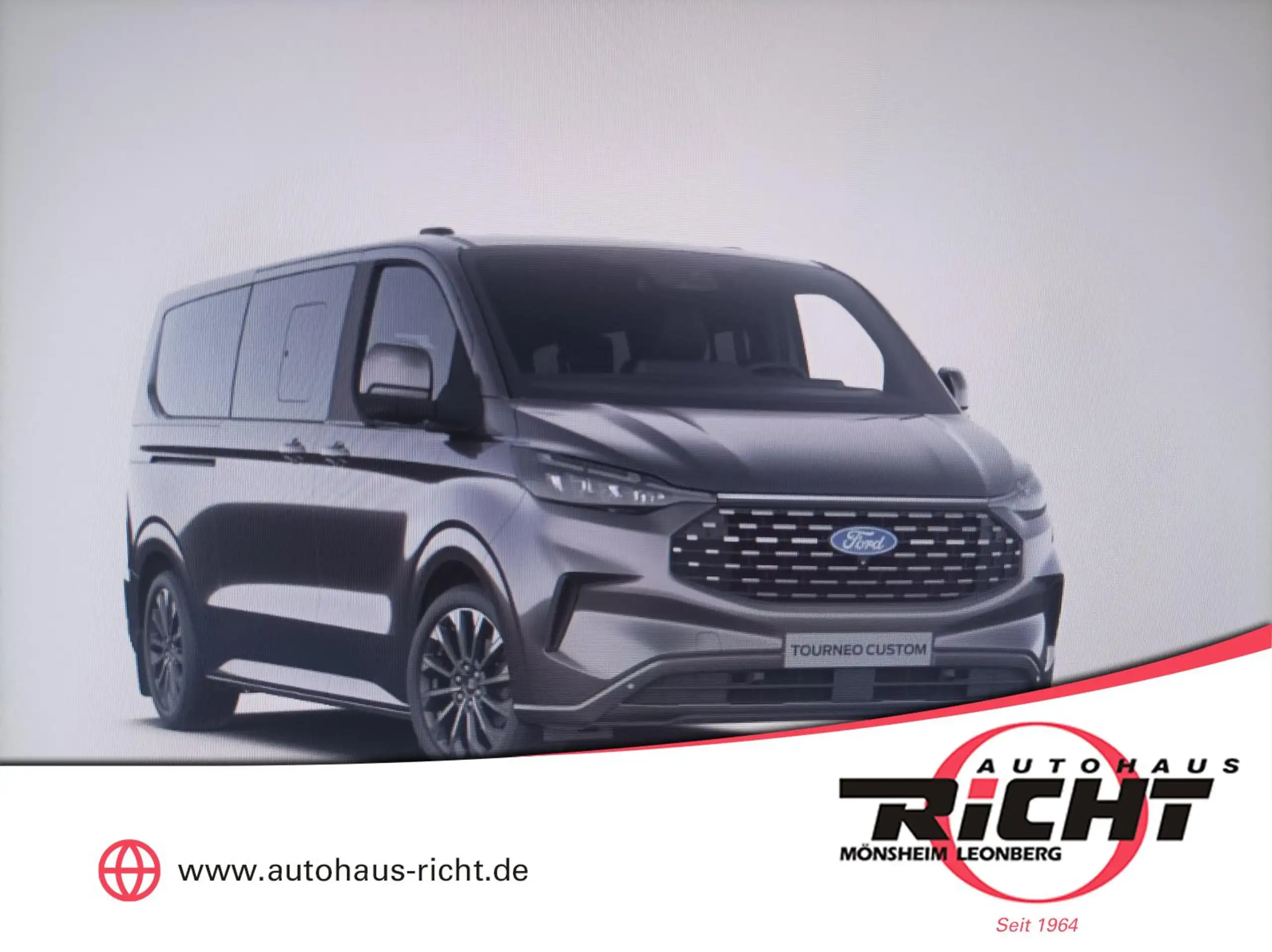 Ford Tourneo Custom 2022