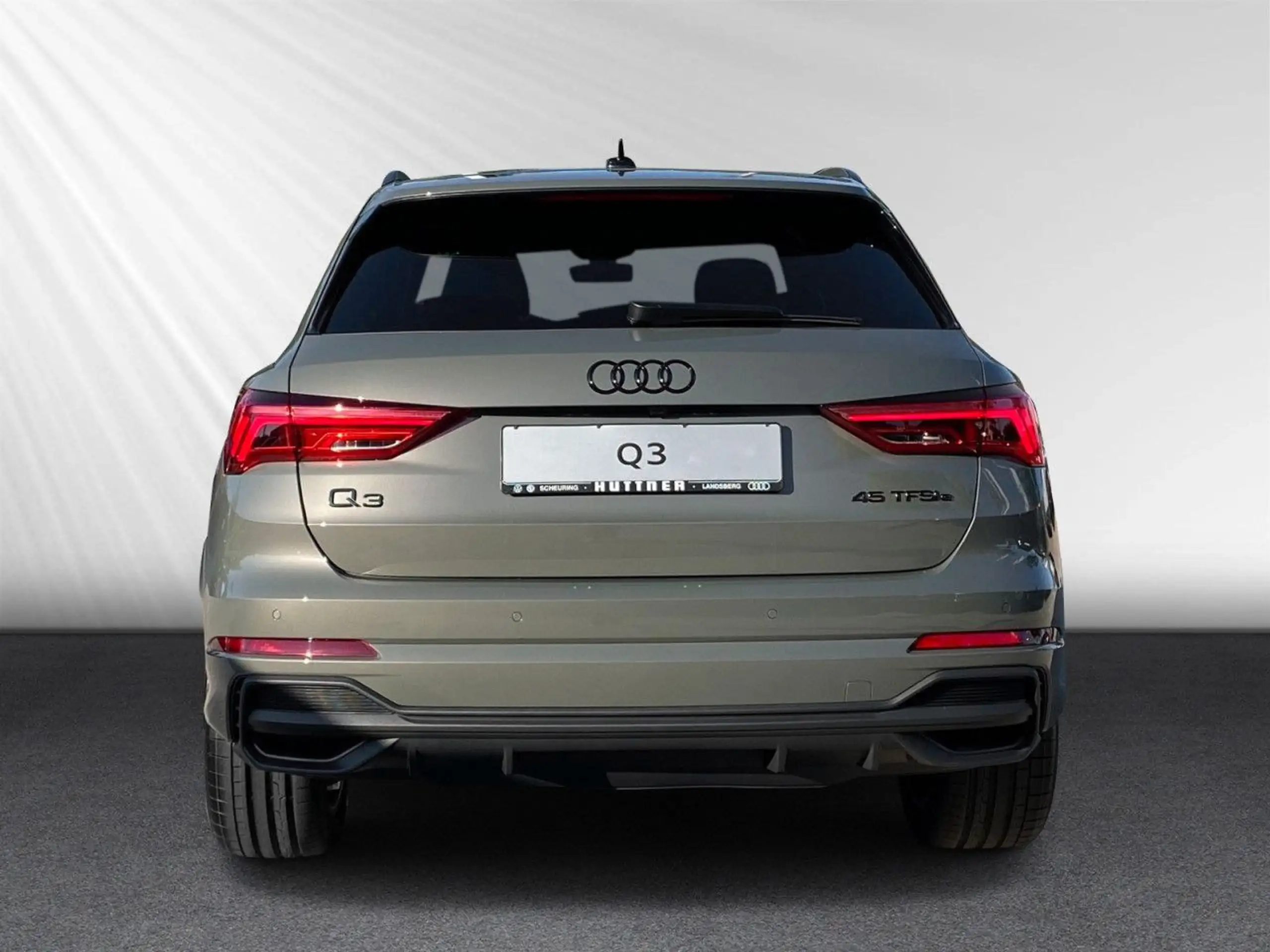 Audi - Q3