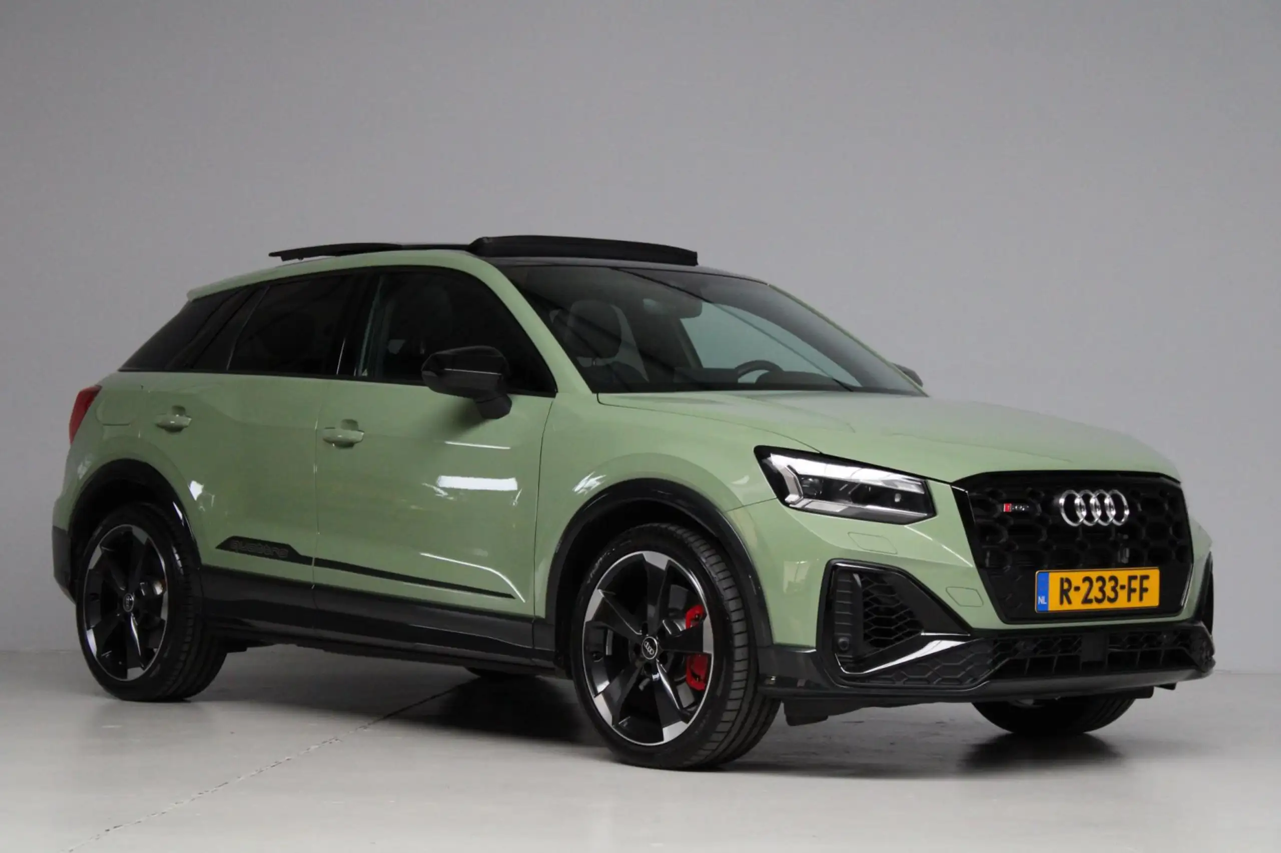 Audi - SQ2