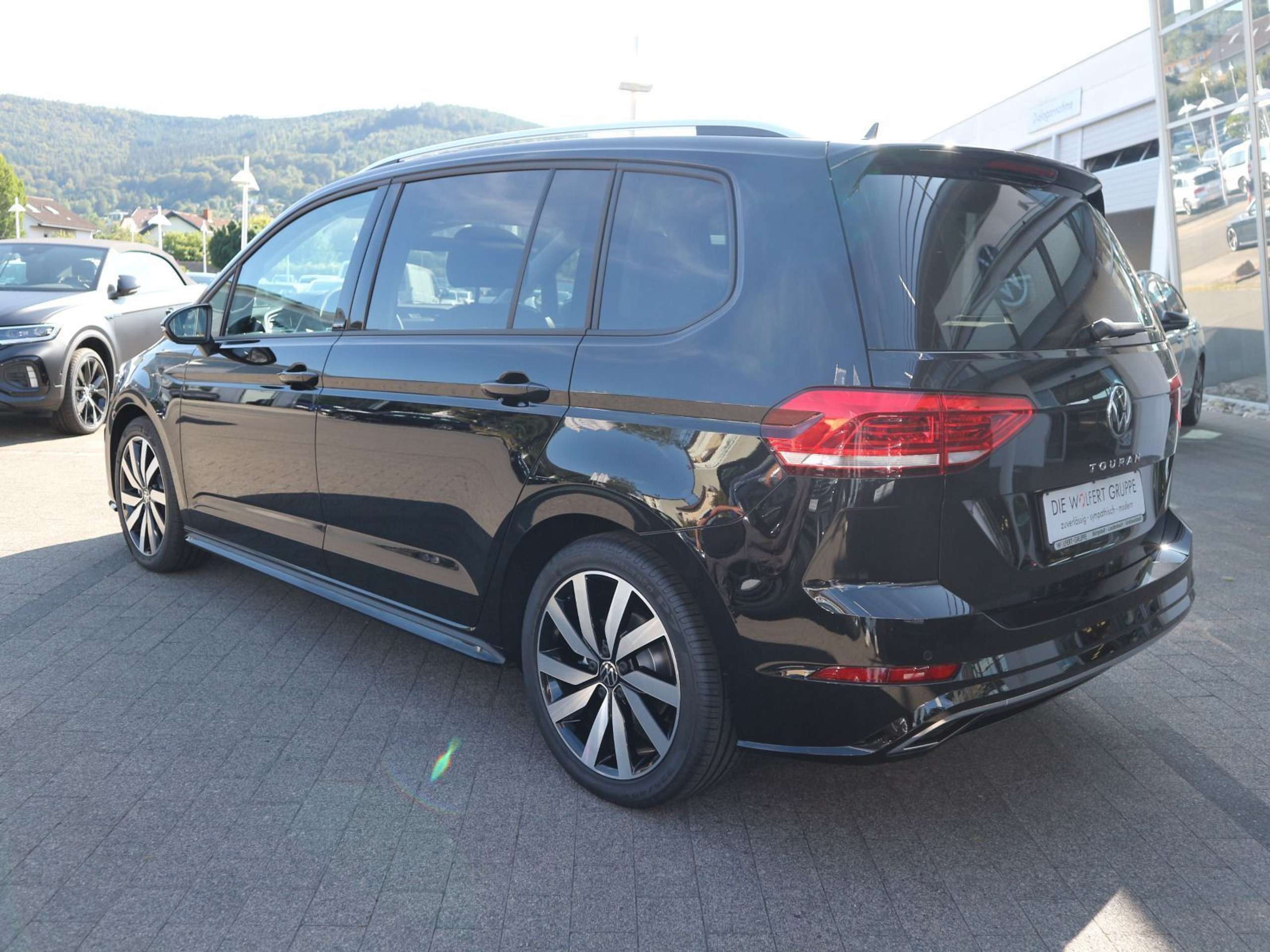 Volkswagen - Touran