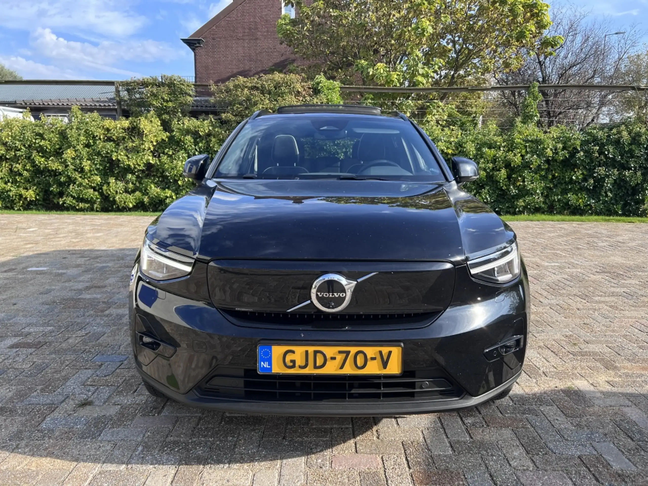 Volvo - XC40