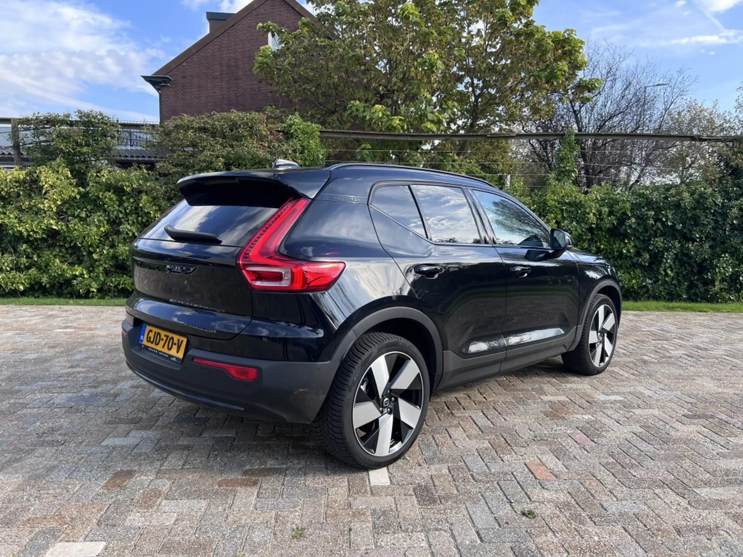 Volvo - XC40