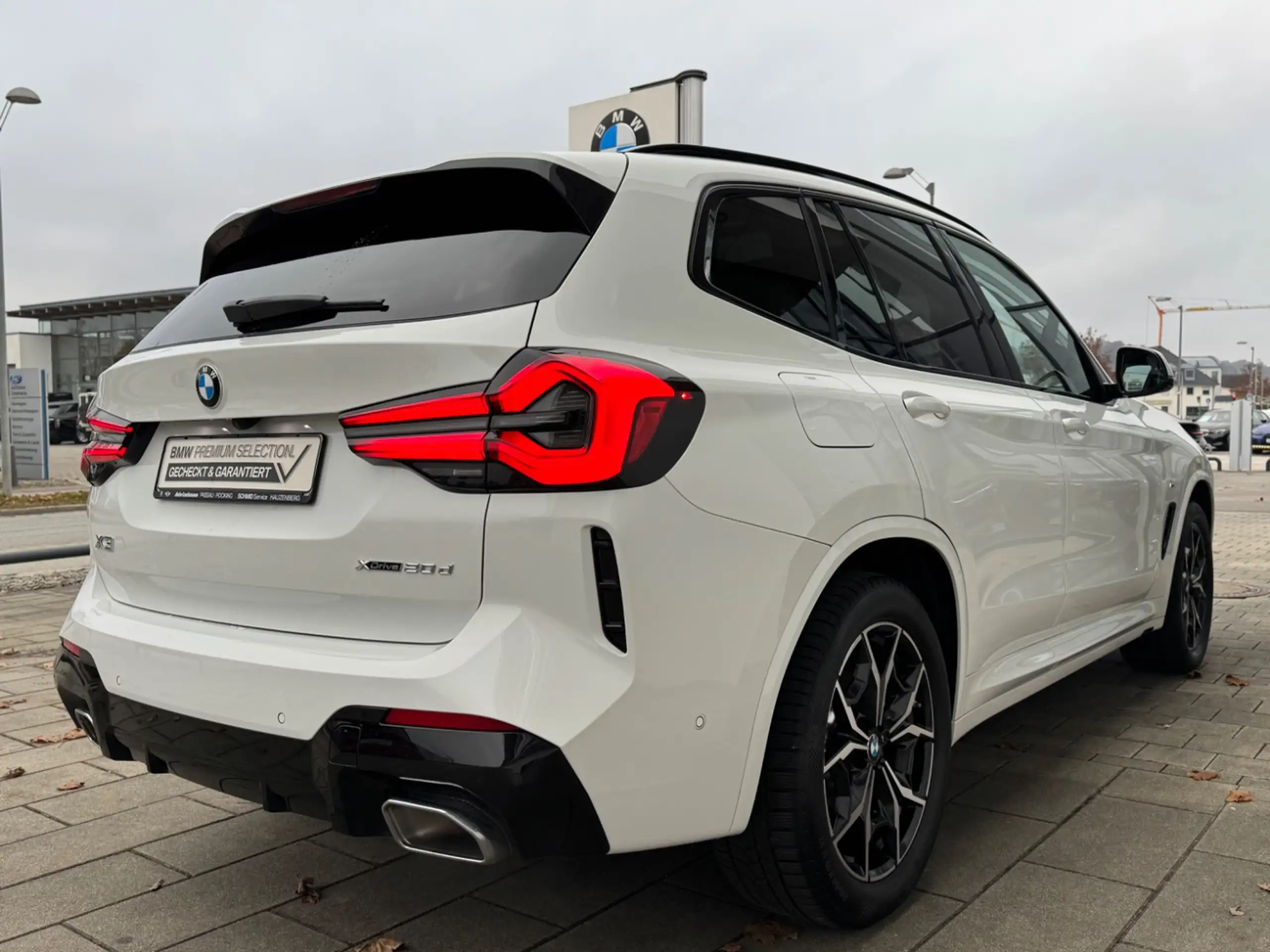 BMW - X3