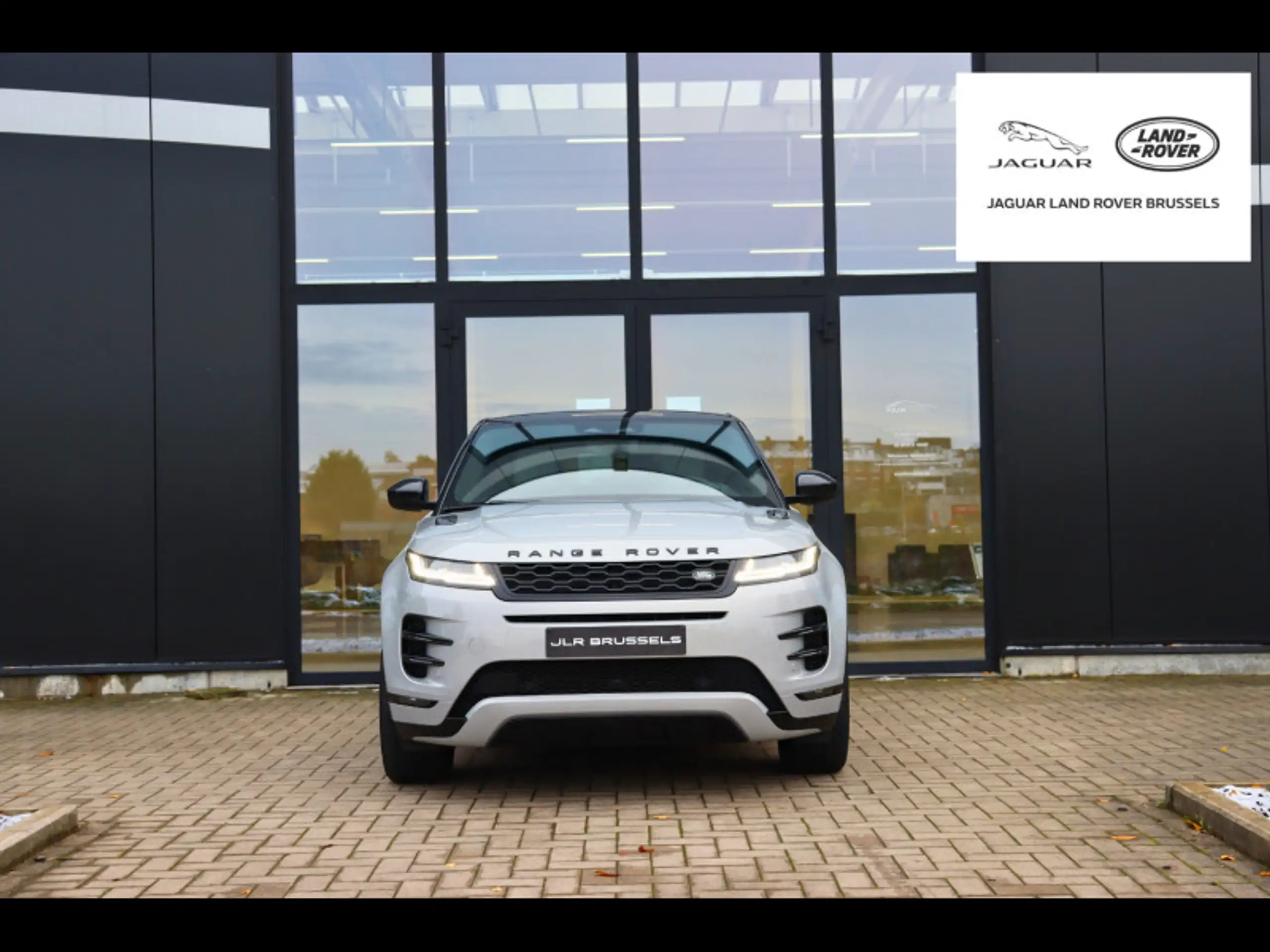 Land Rover - Range Rover Evoque