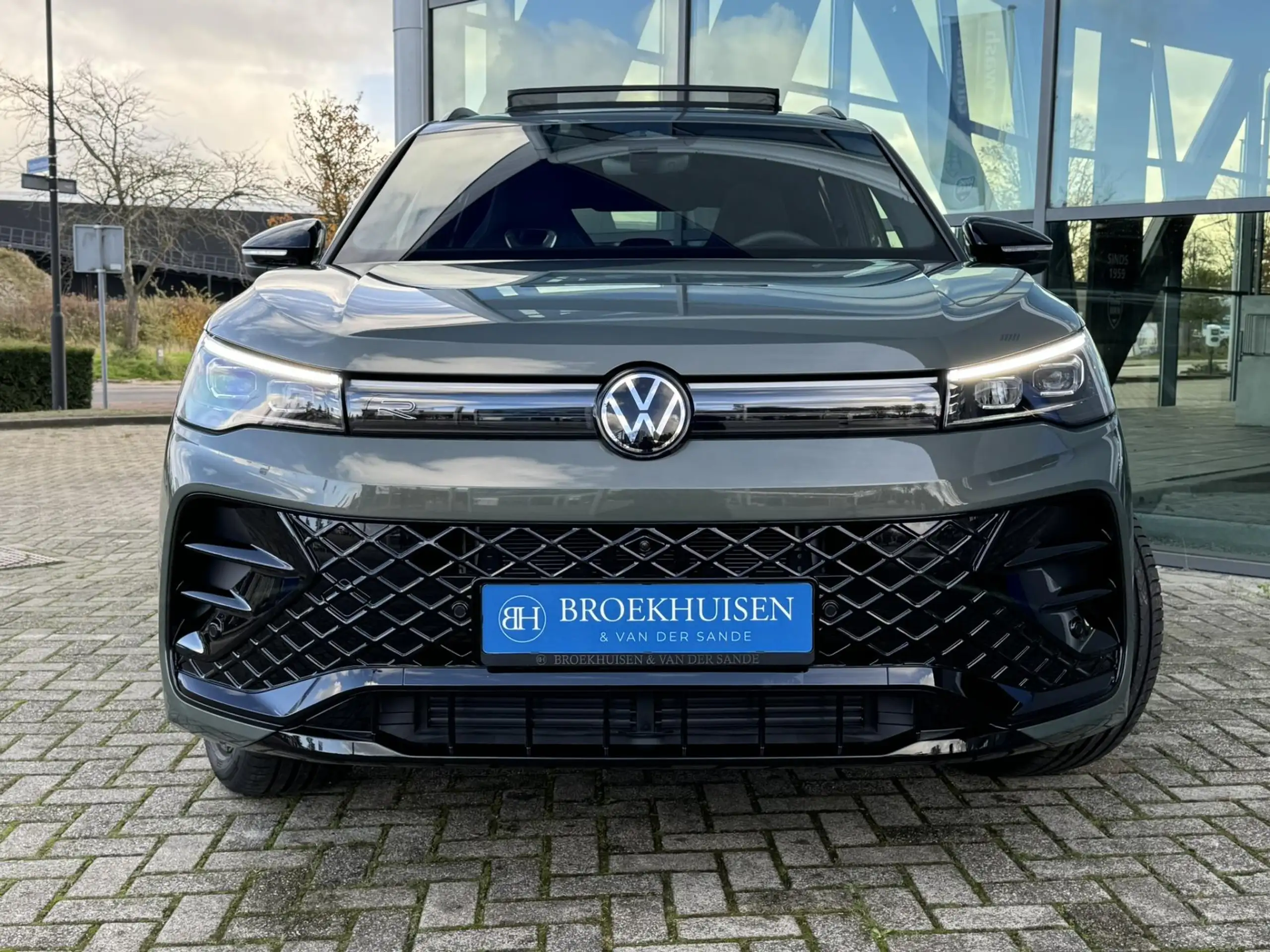 Volkswagen - Tiguan