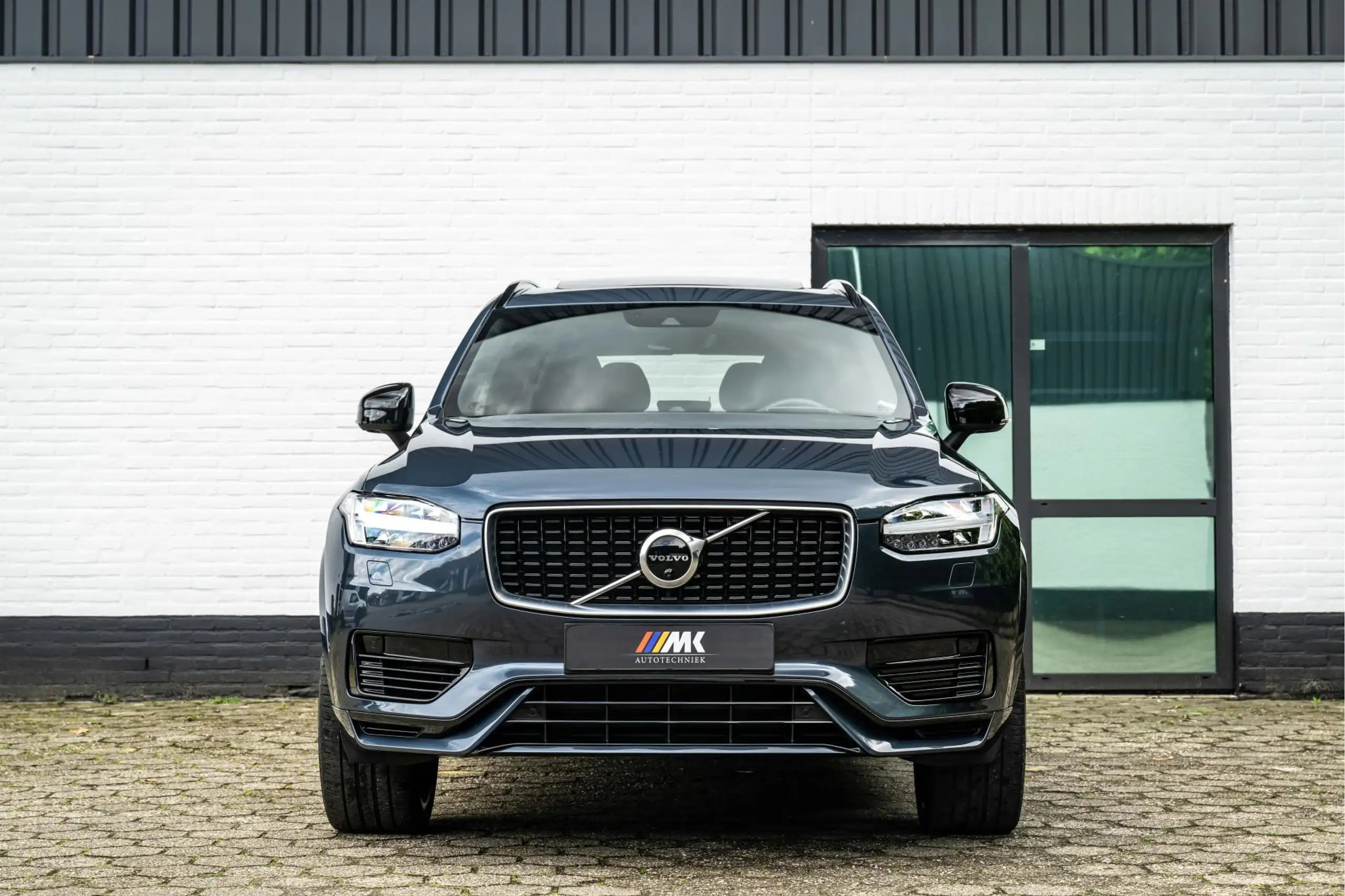 Volvo - XC90