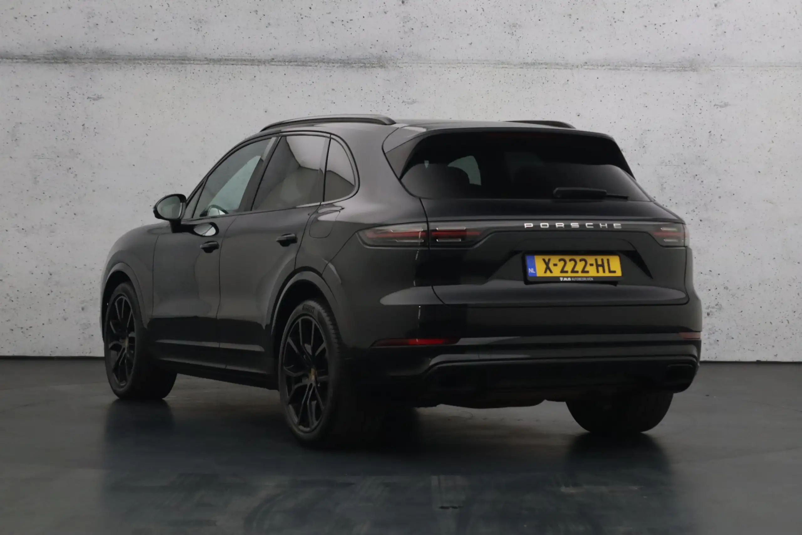 Porsche - Cayenne