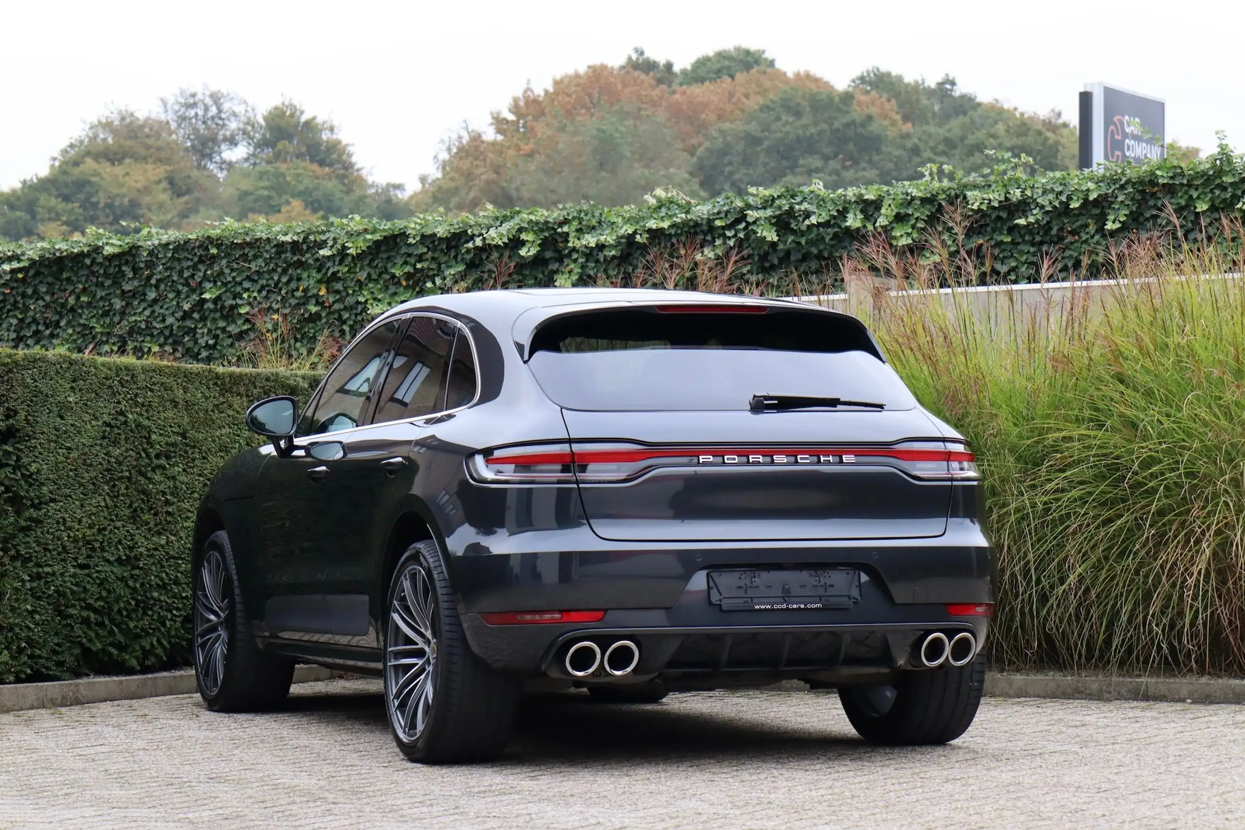 Porsche - Macan