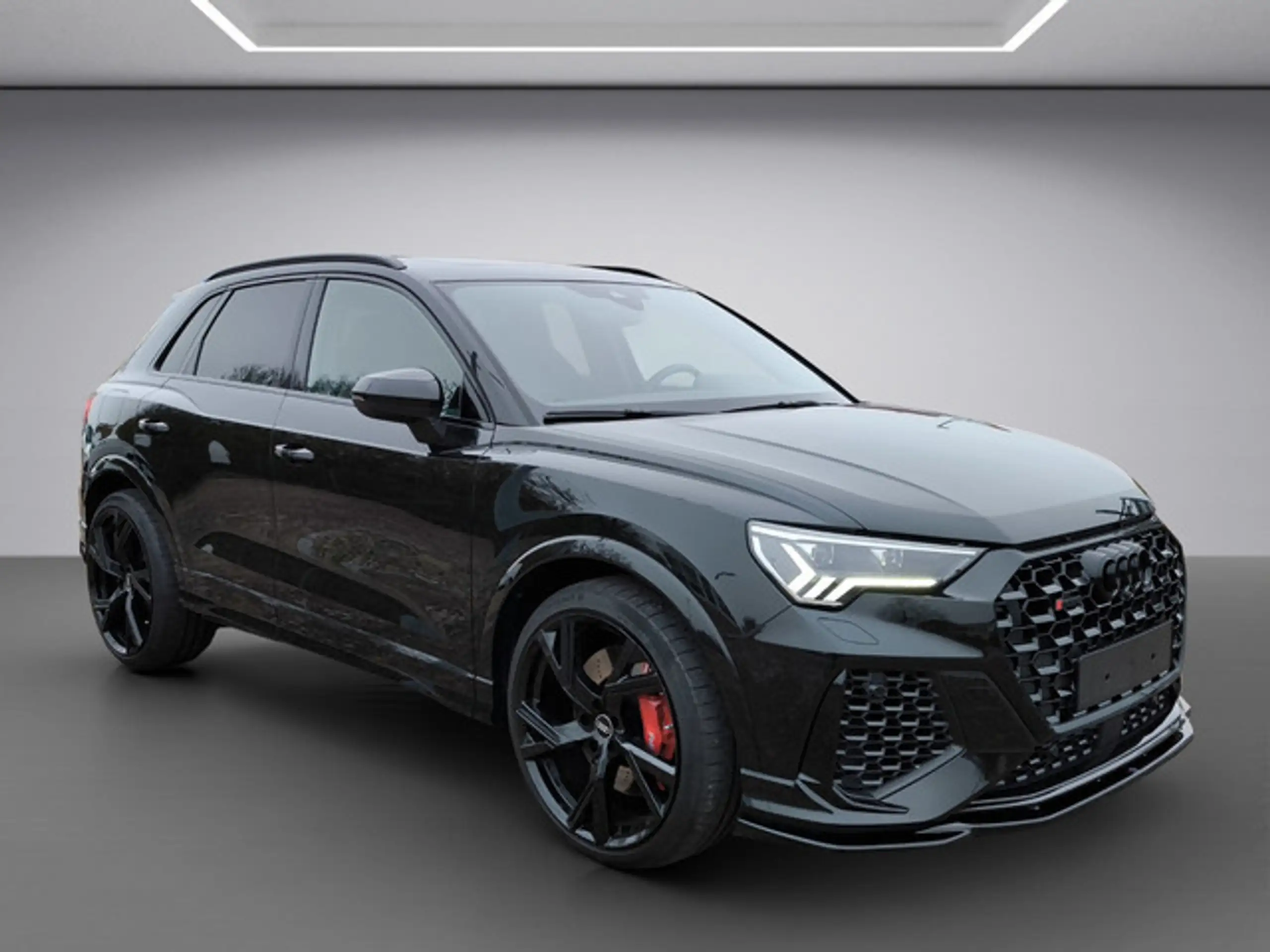 Audi - RS Q3