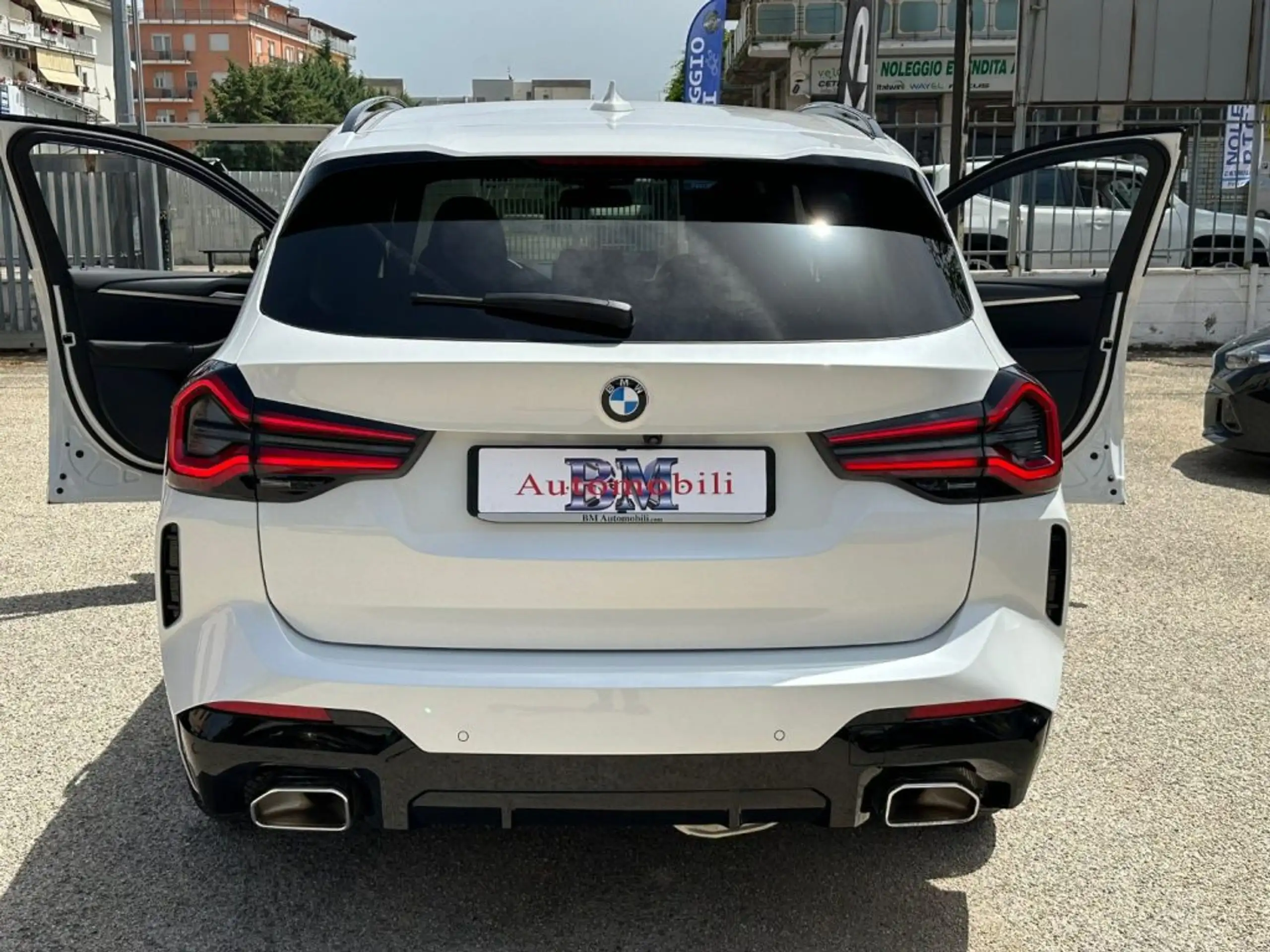 BMW - X3