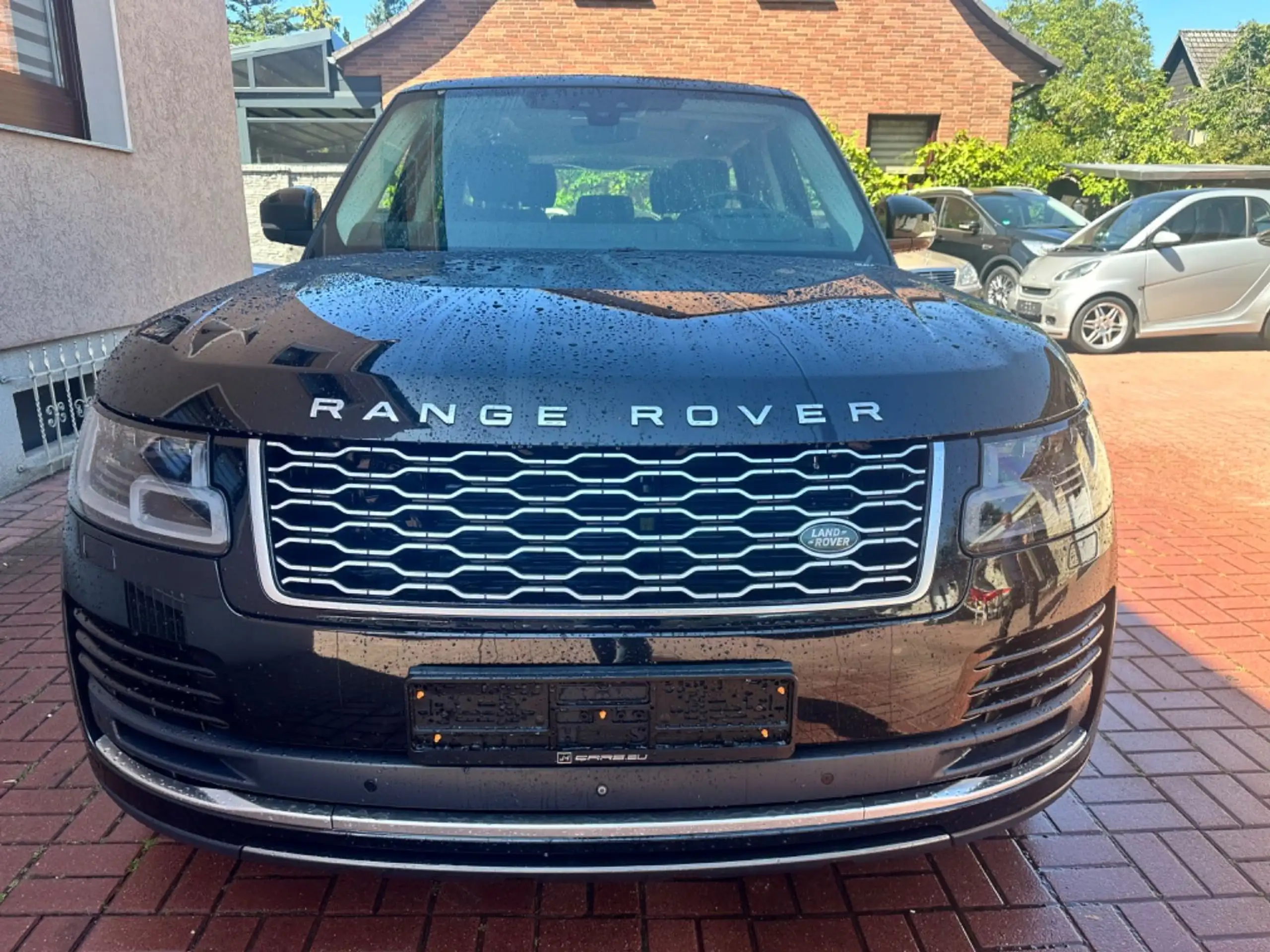 Land Rover - Range Rover