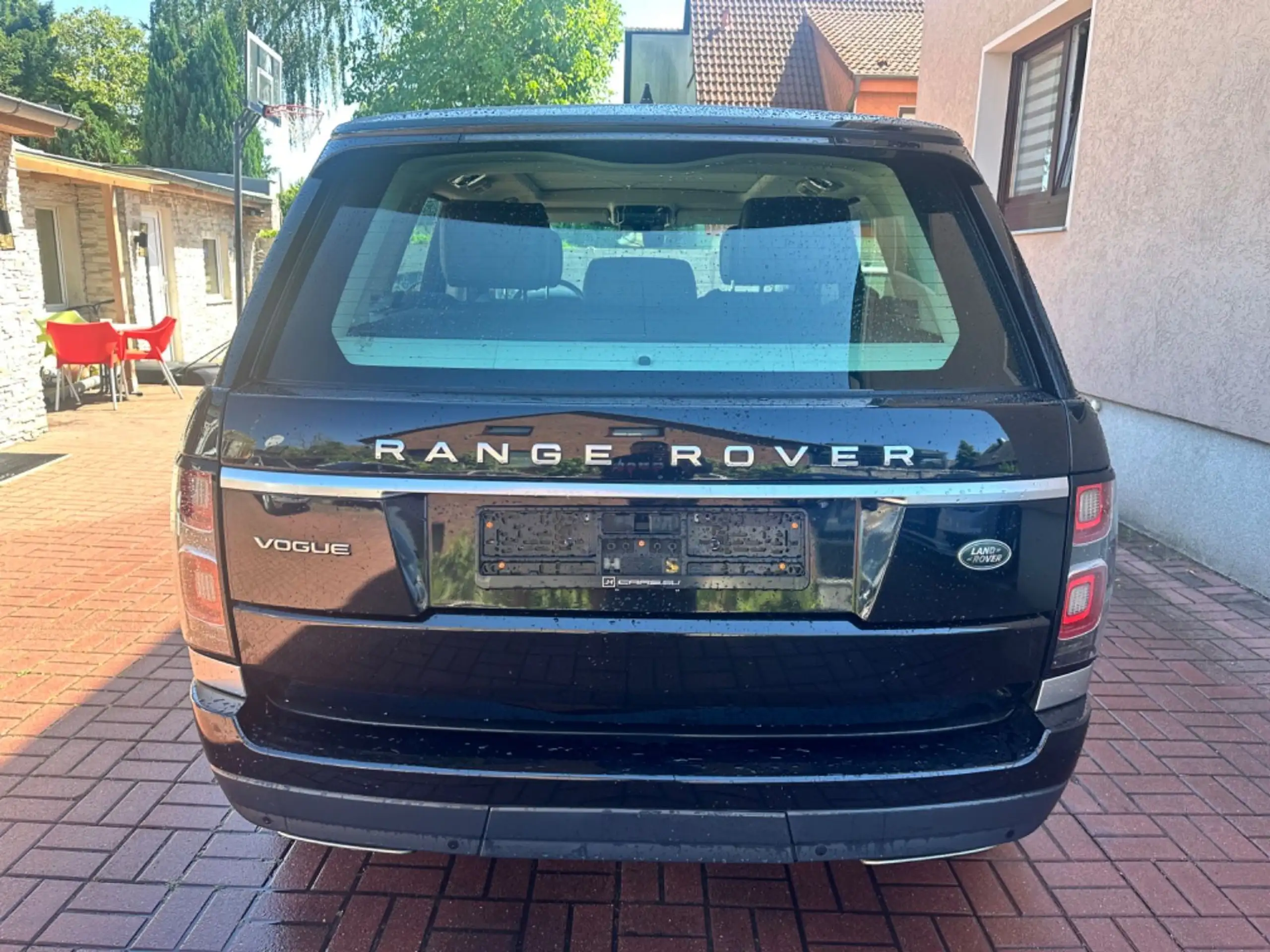 Land Rover - Range Rover