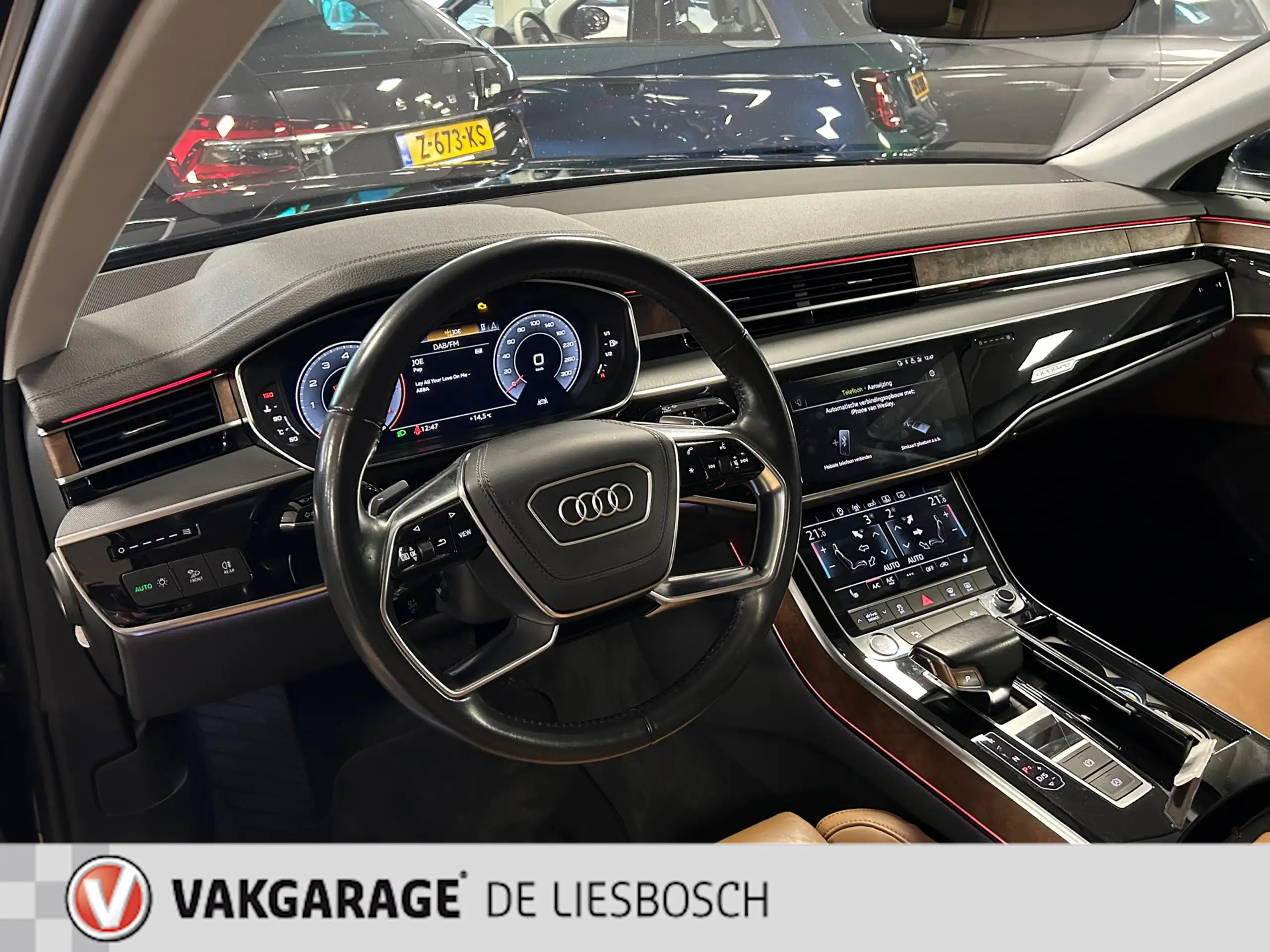 Audi - A8