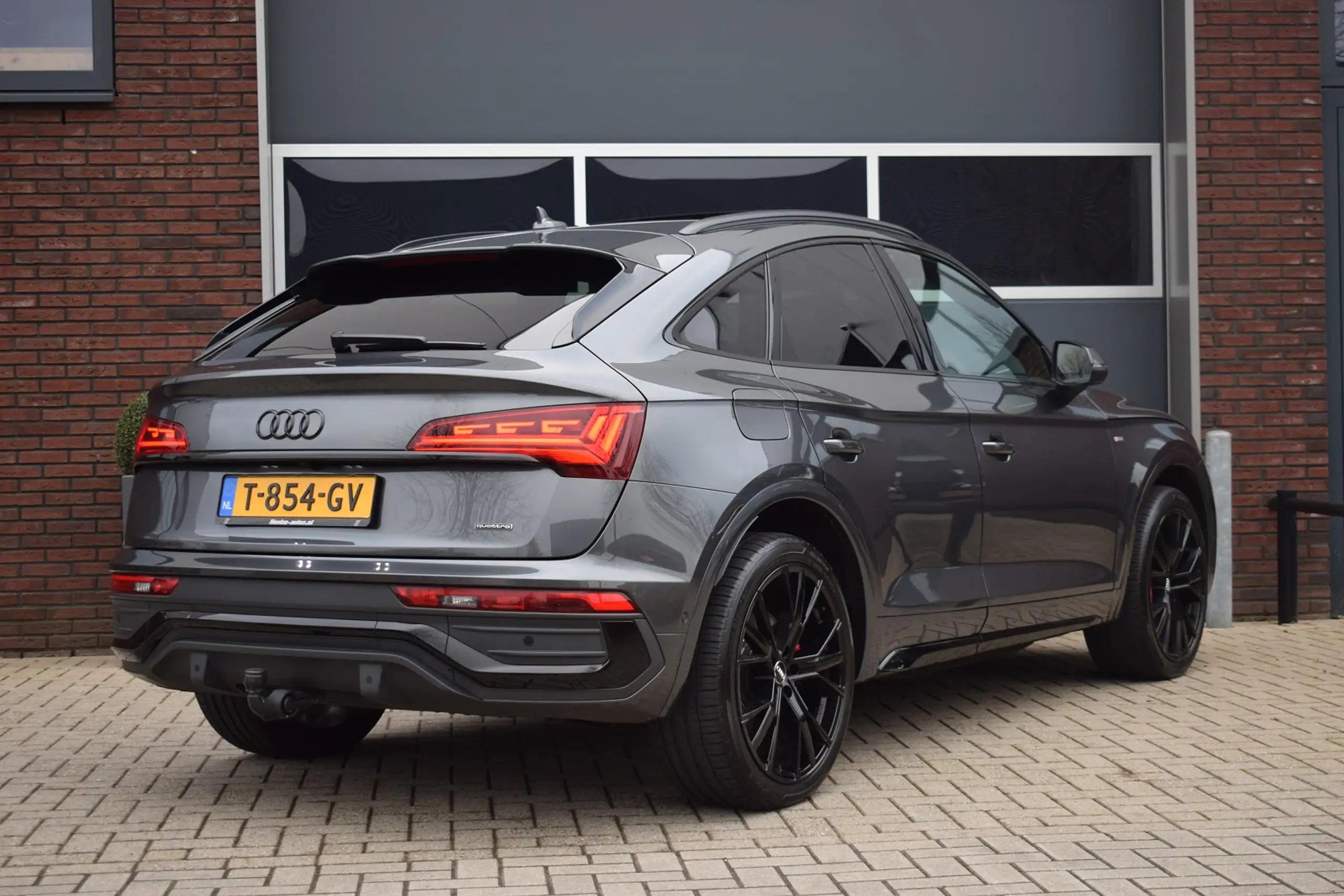 Audi - Q5