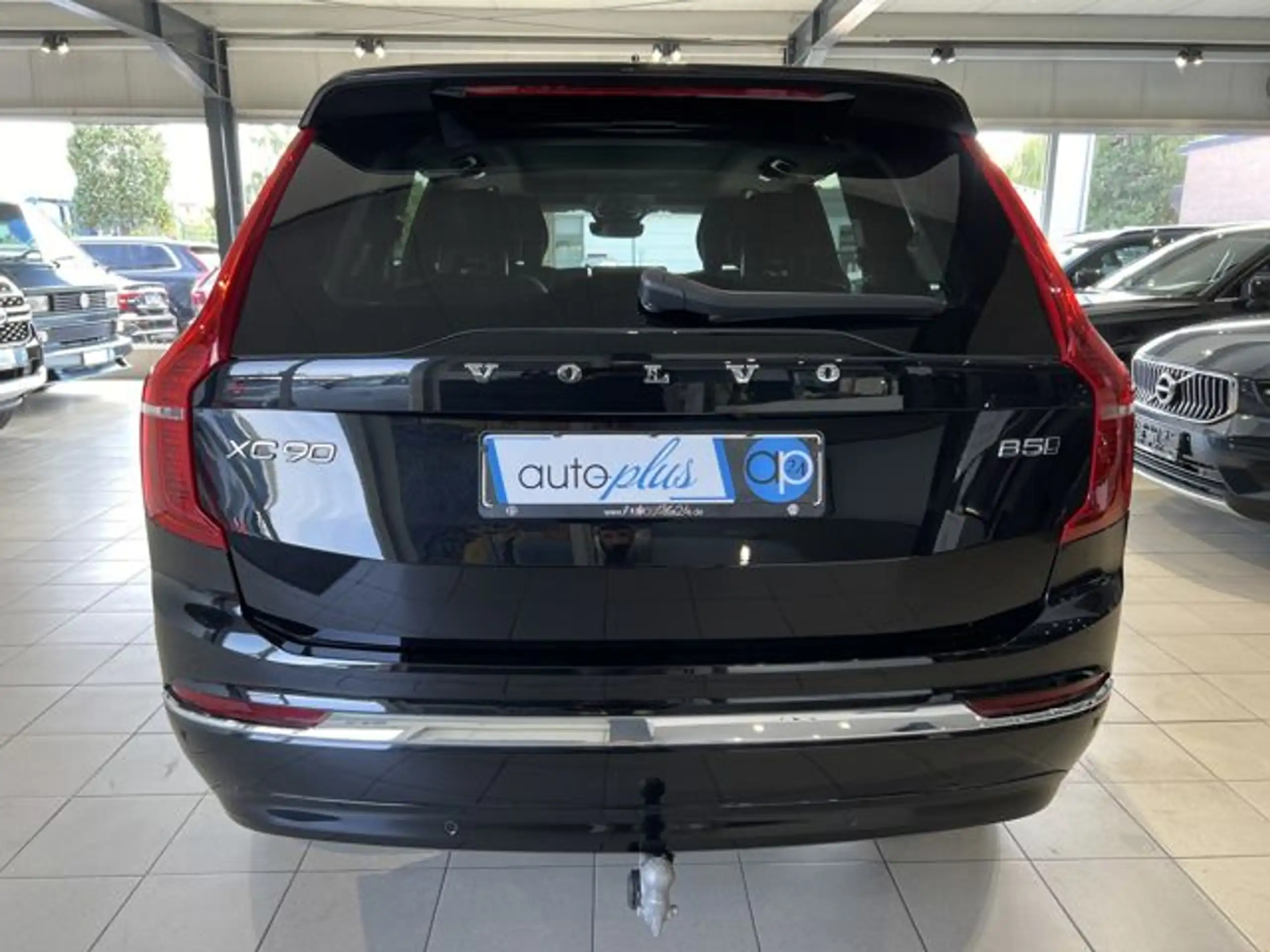 Volvo - XC90