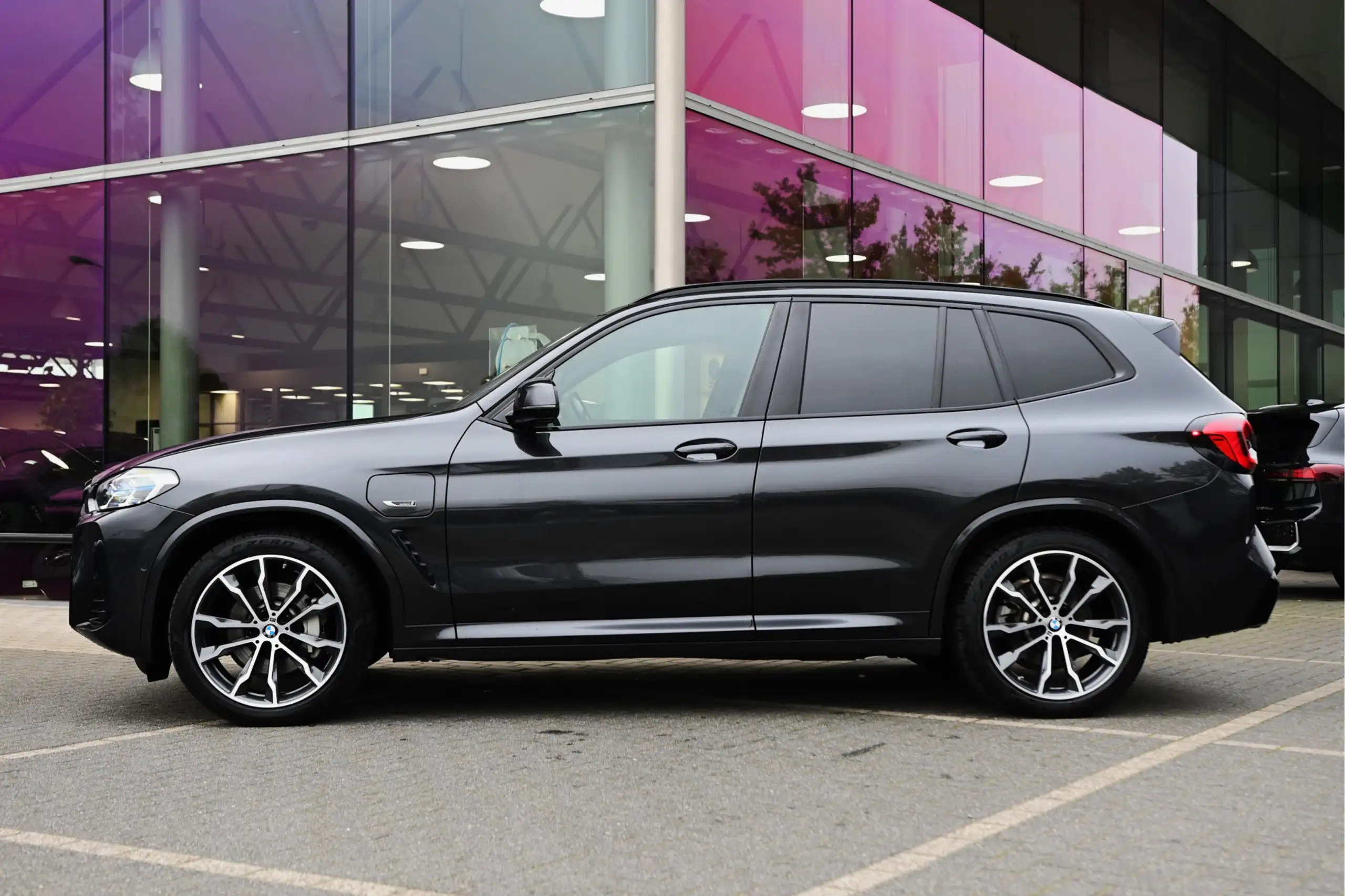 BMW - X3