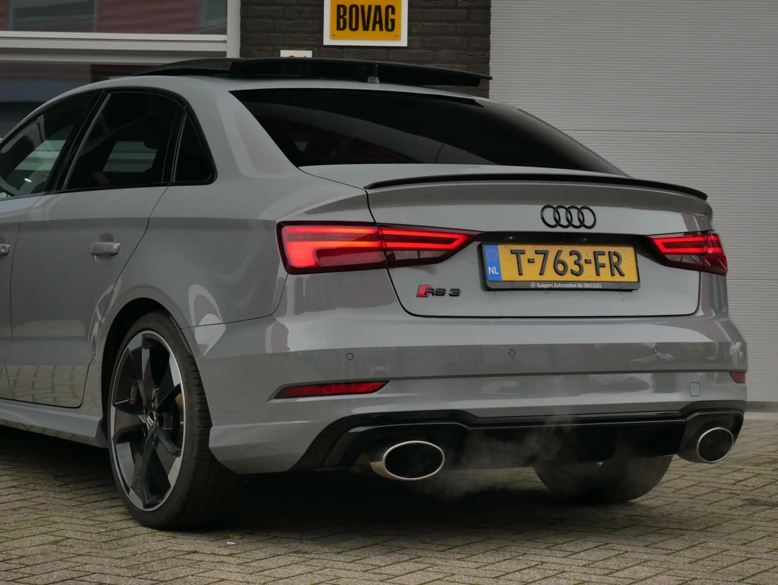 Audi - RS3