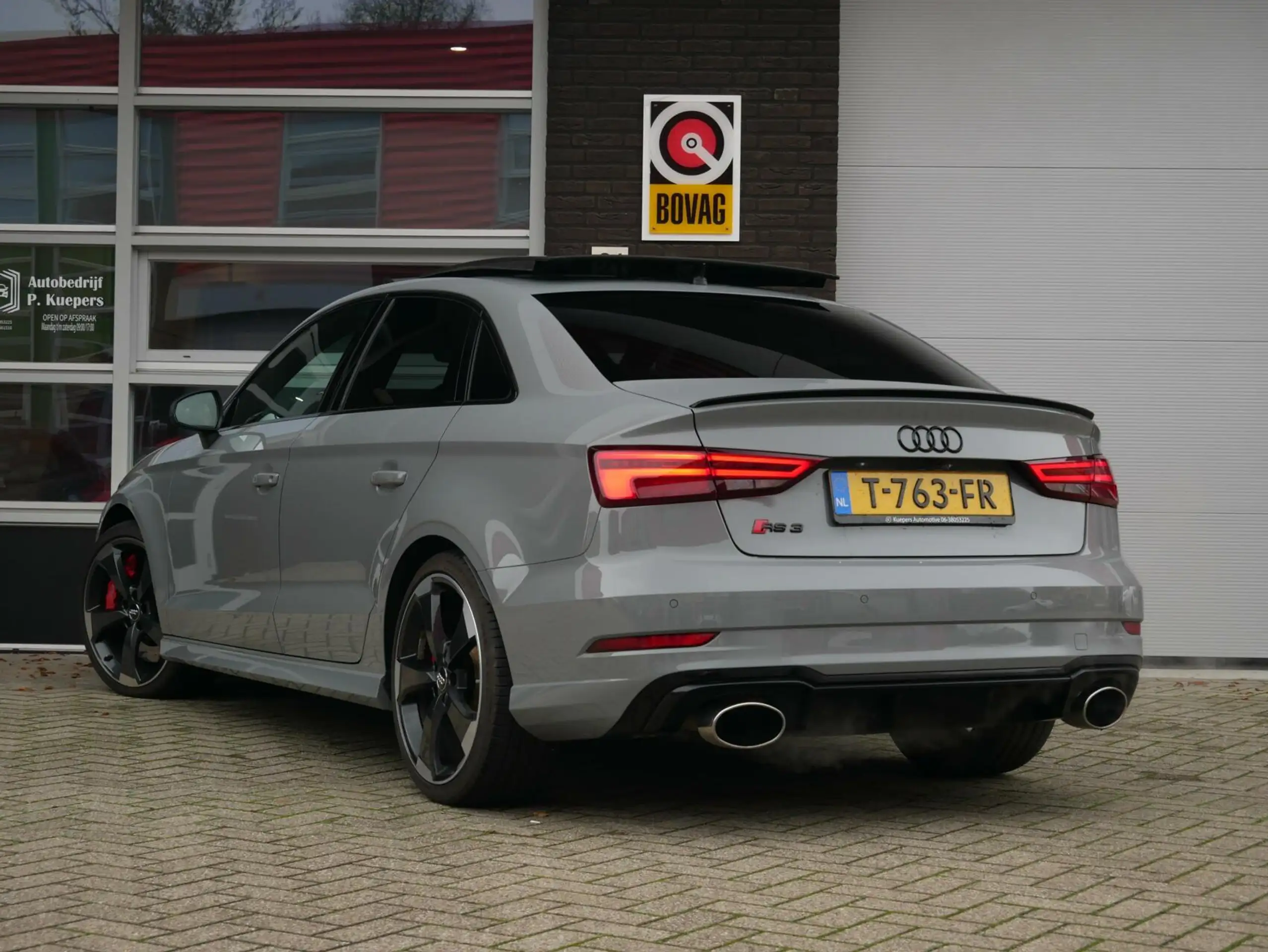 Audi - RS3