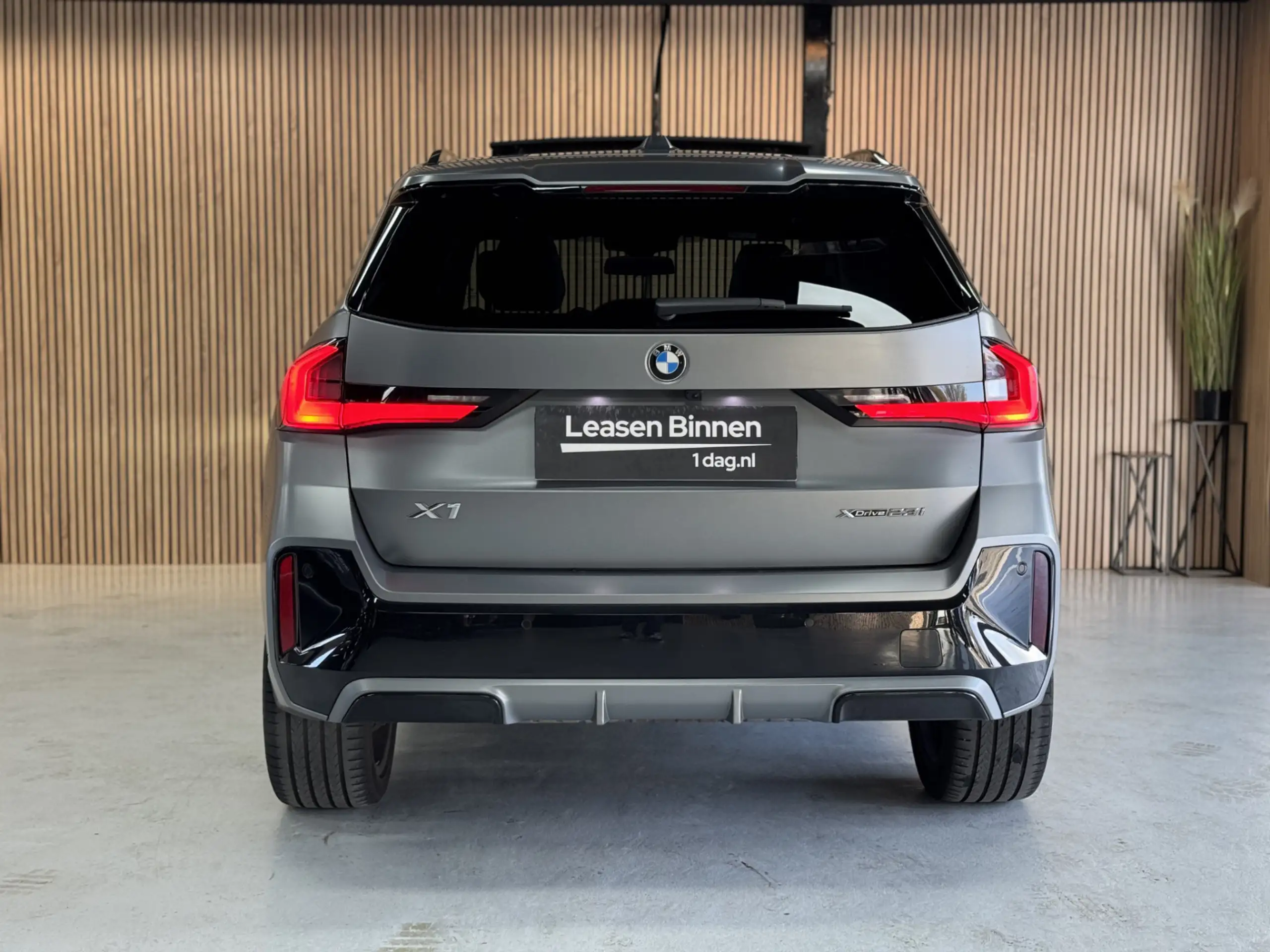 BMW - X1