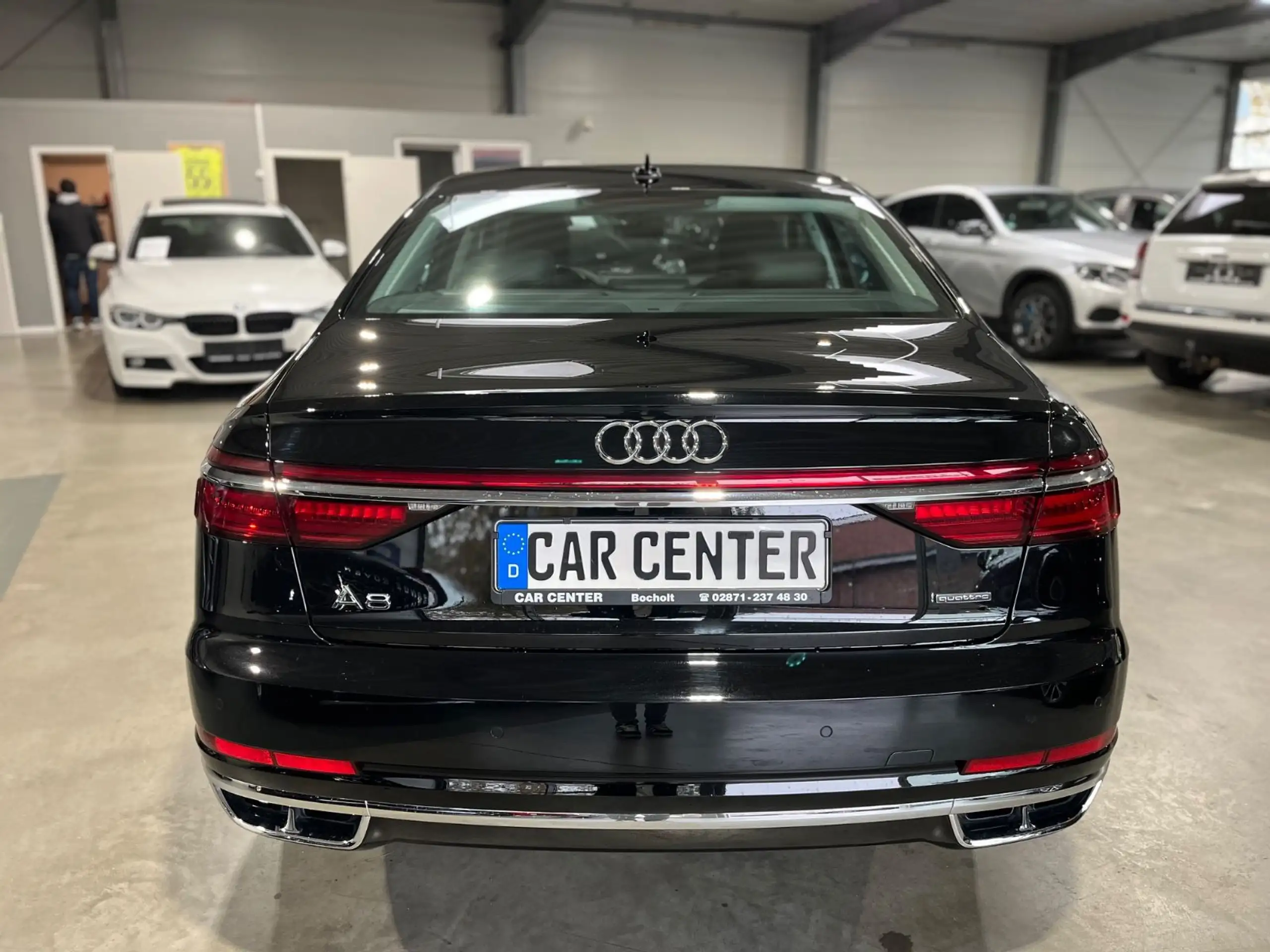 Audi - A8