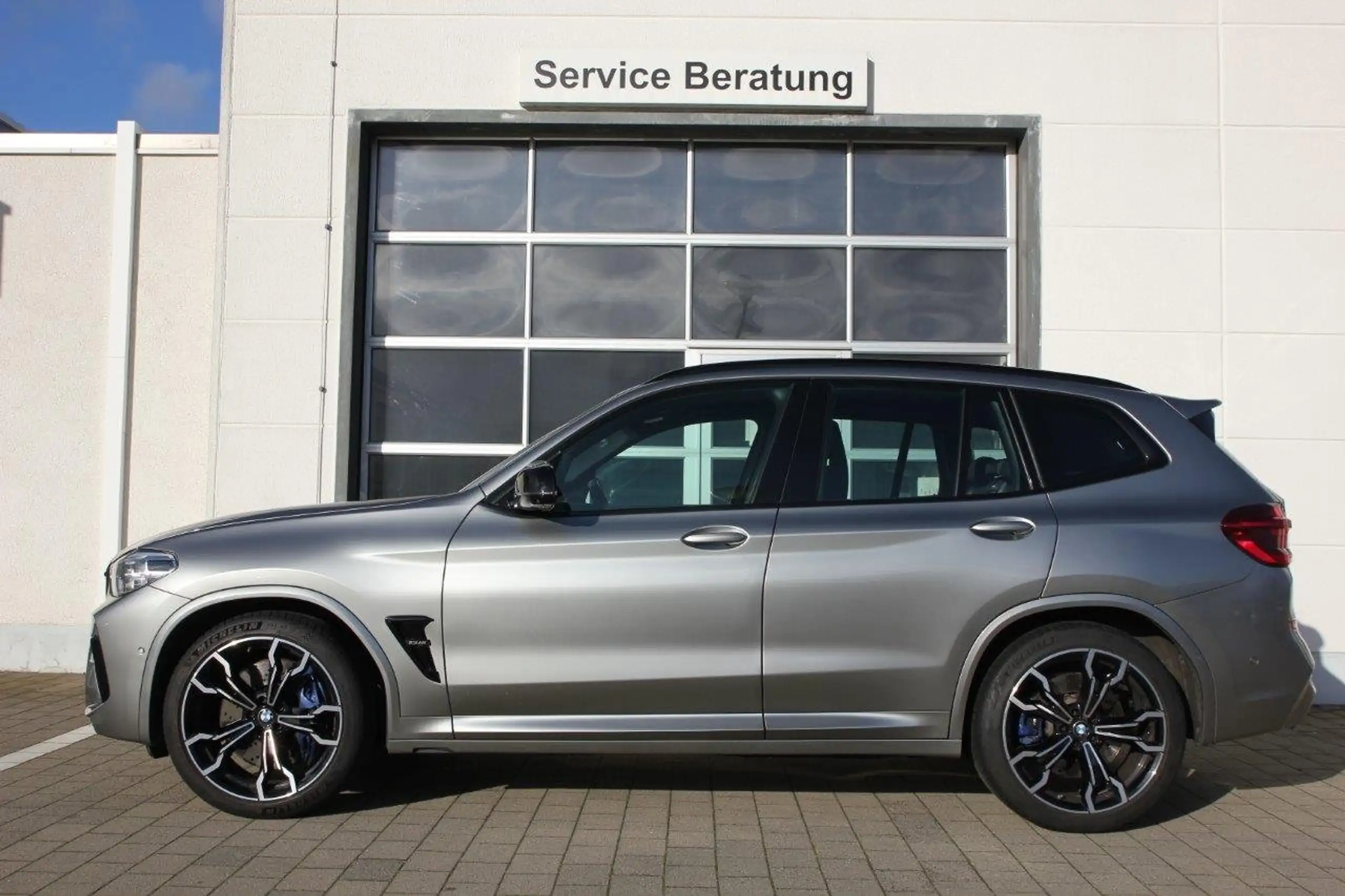 BMW - X3 M