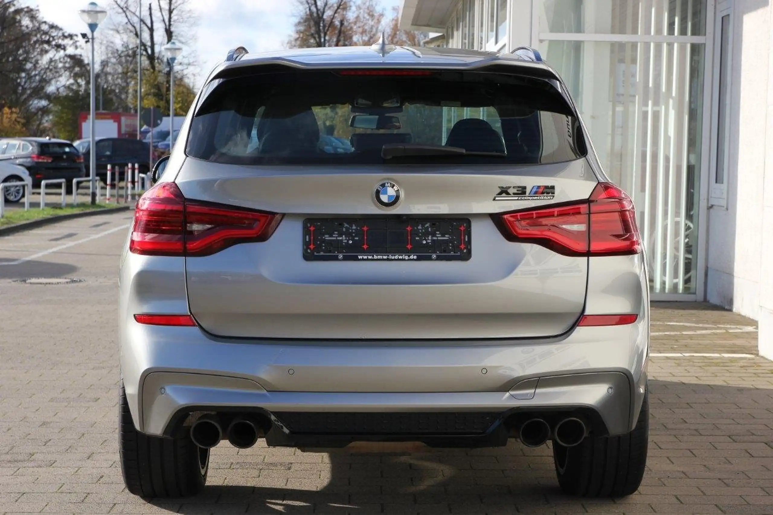 BMW - X3 M