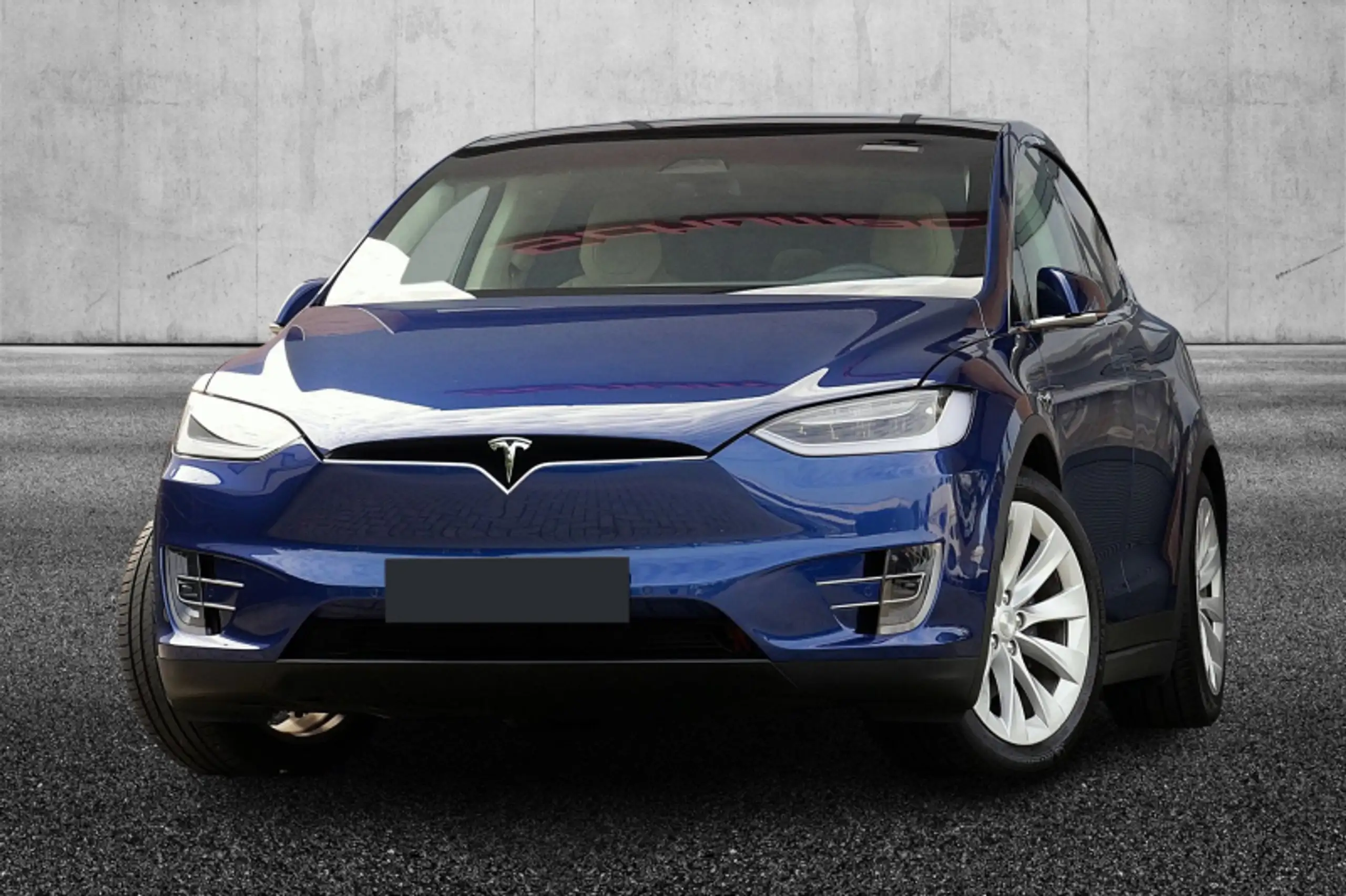 Tesla - Model X